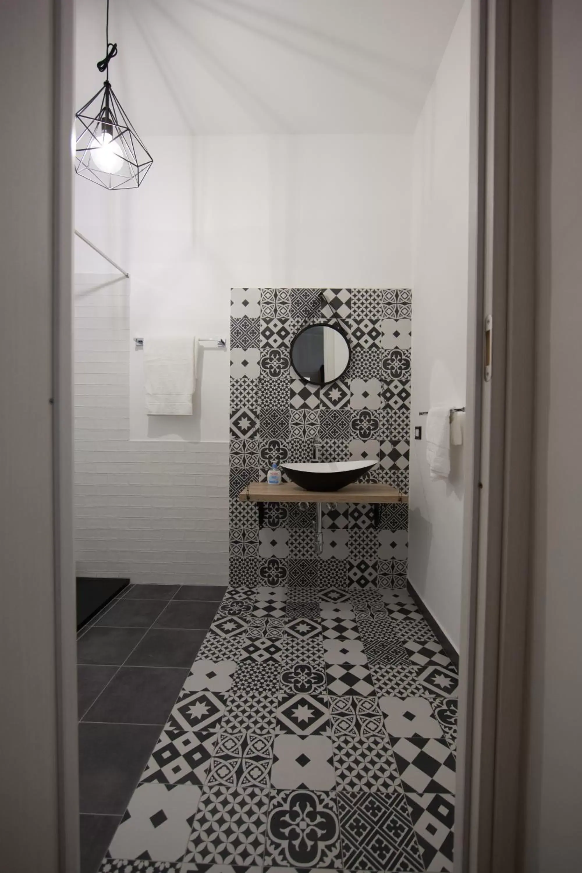 Bathroom in Il Genoardo Della Zisa