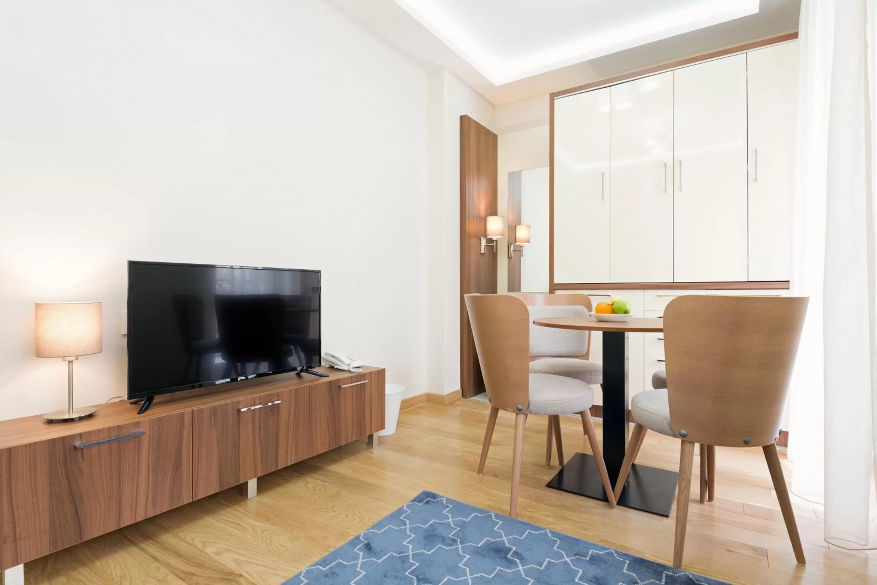 TV and multimedia in Prime Hotel Apartmani