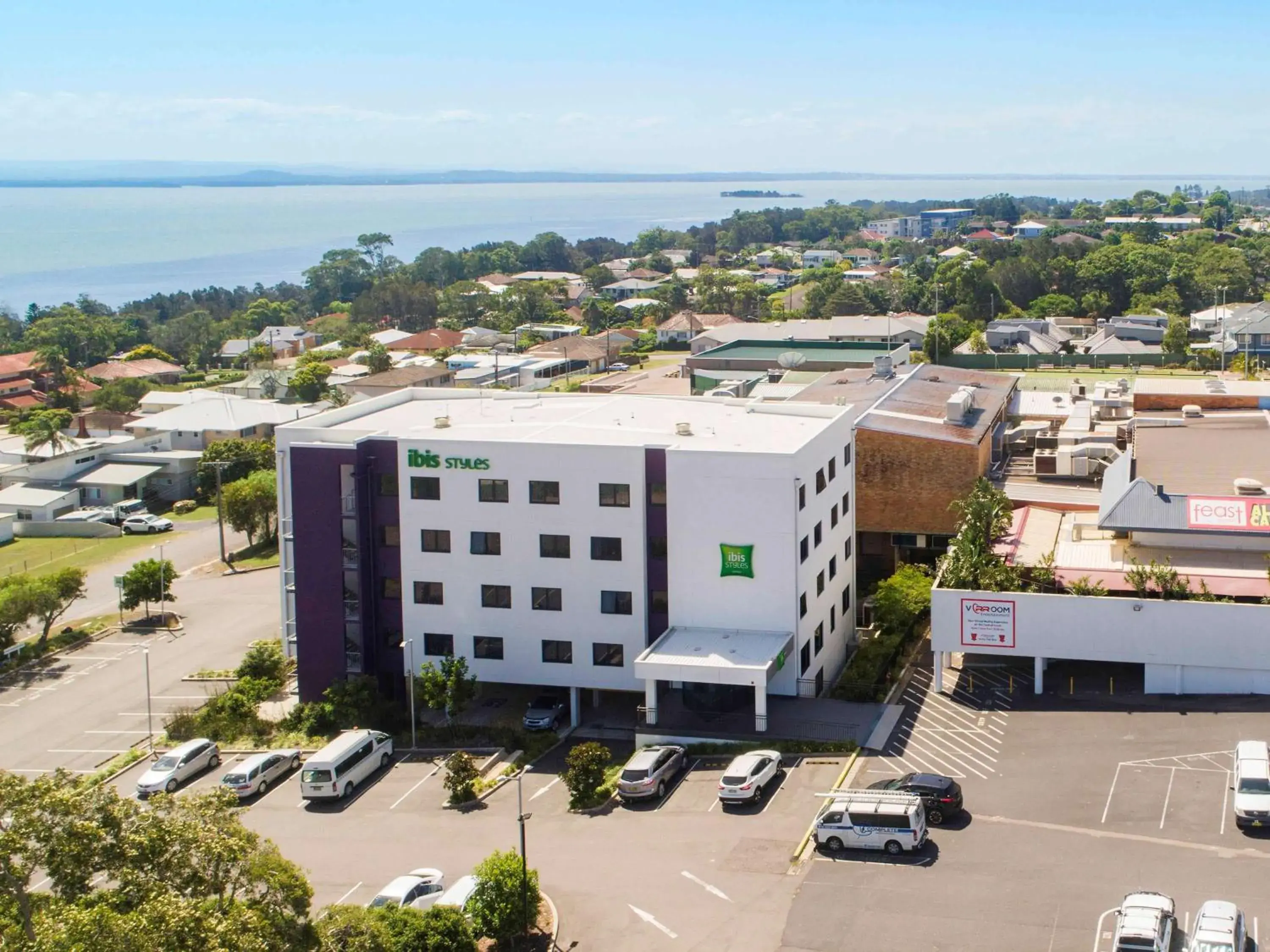 Property building, Bird's-eye View in Ibis Styles The Entrance