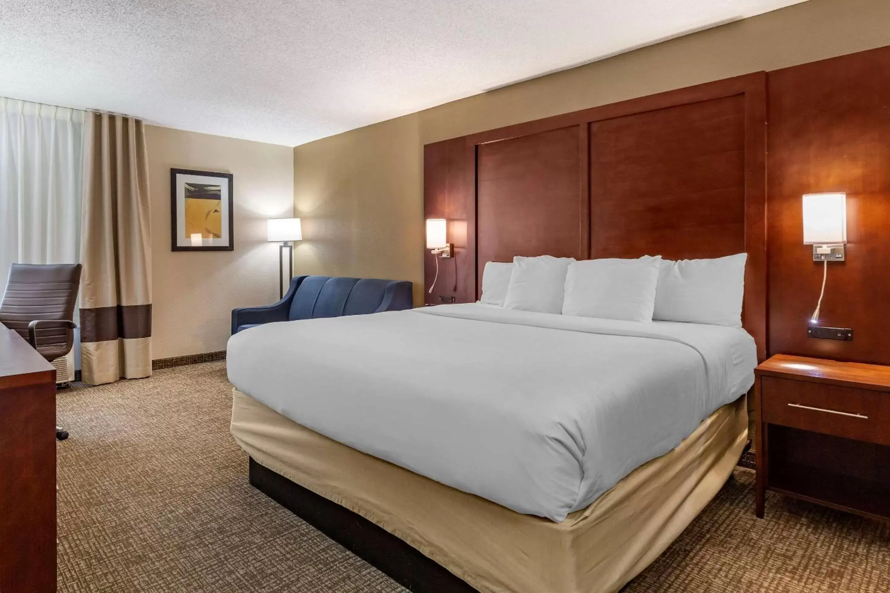 Bedroom, Bed in Comfort Inn Laurinburg