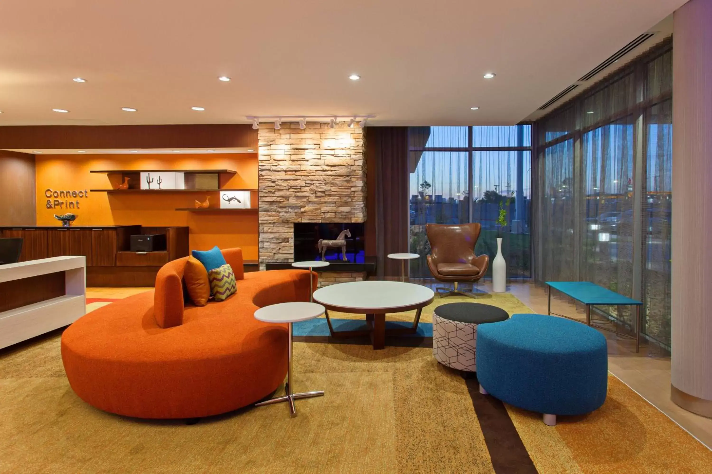 Lobby or reception, Lounge/Bar in Fairfield Inn & Suites by Marriott Tucumcari
