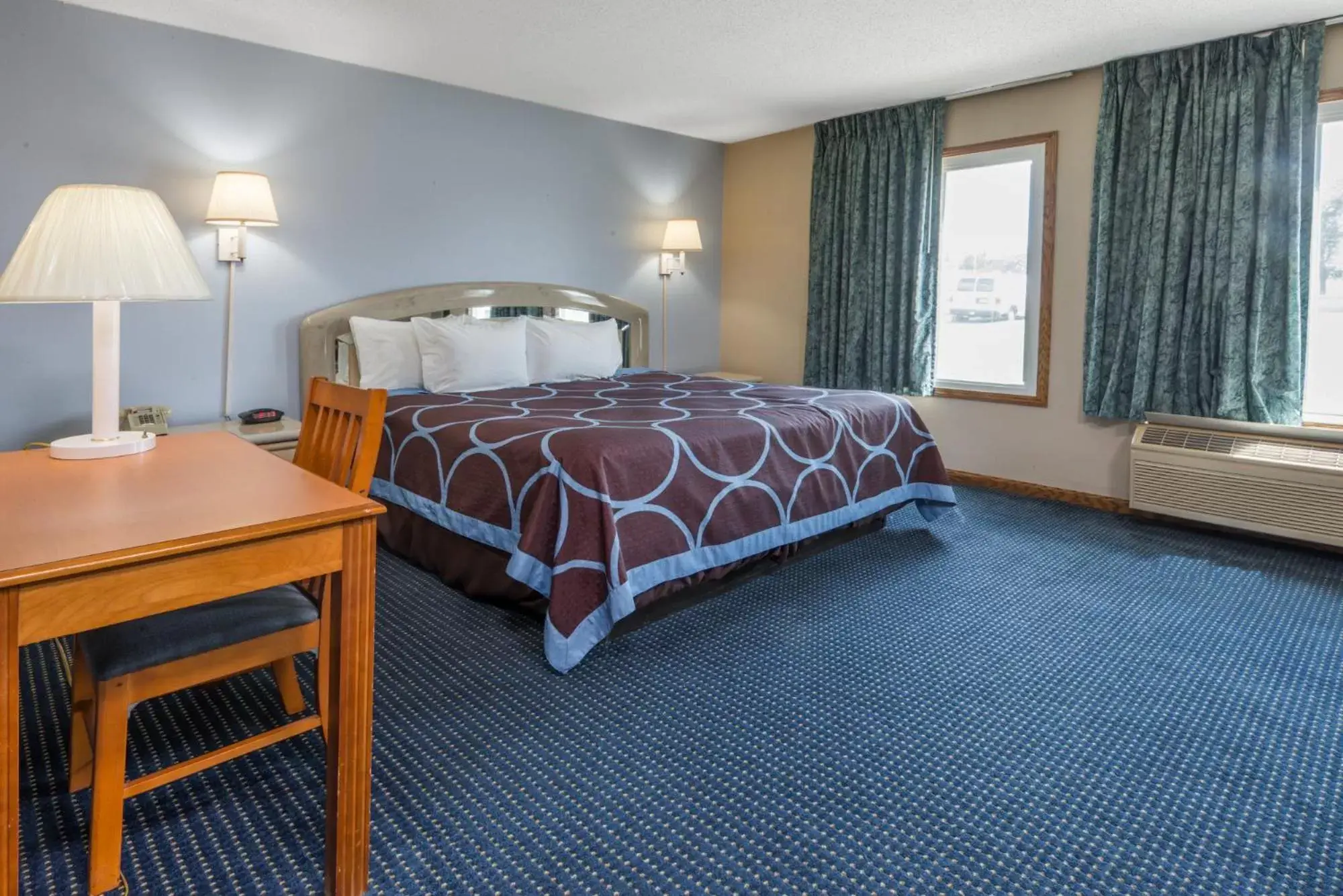 King Room - Non-Smoking in Super 8 by Wyndham O'Fallon MO/St. Louis Area