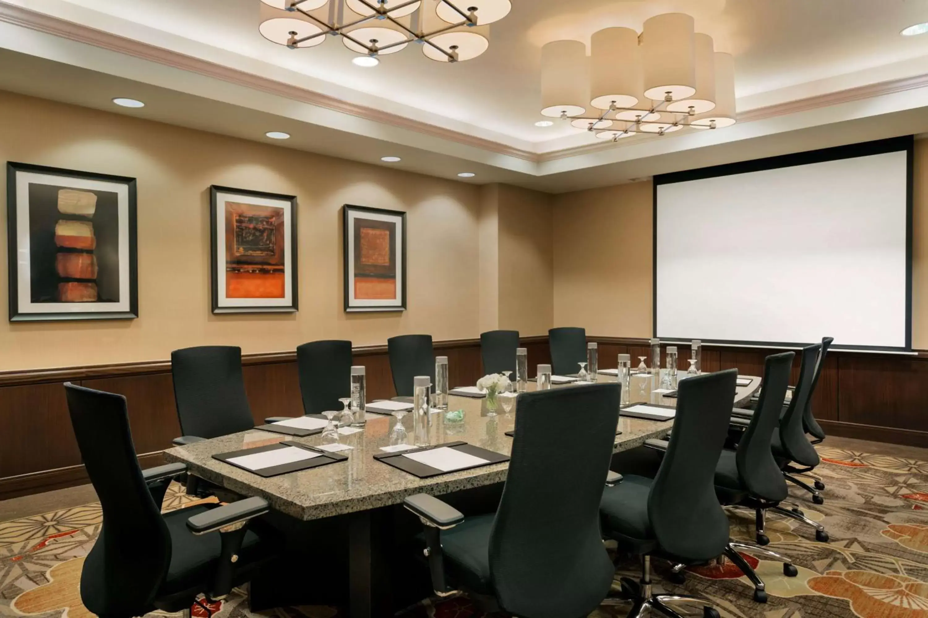 Meeting/conference room in Embassy Suites Los Angeles Glendale