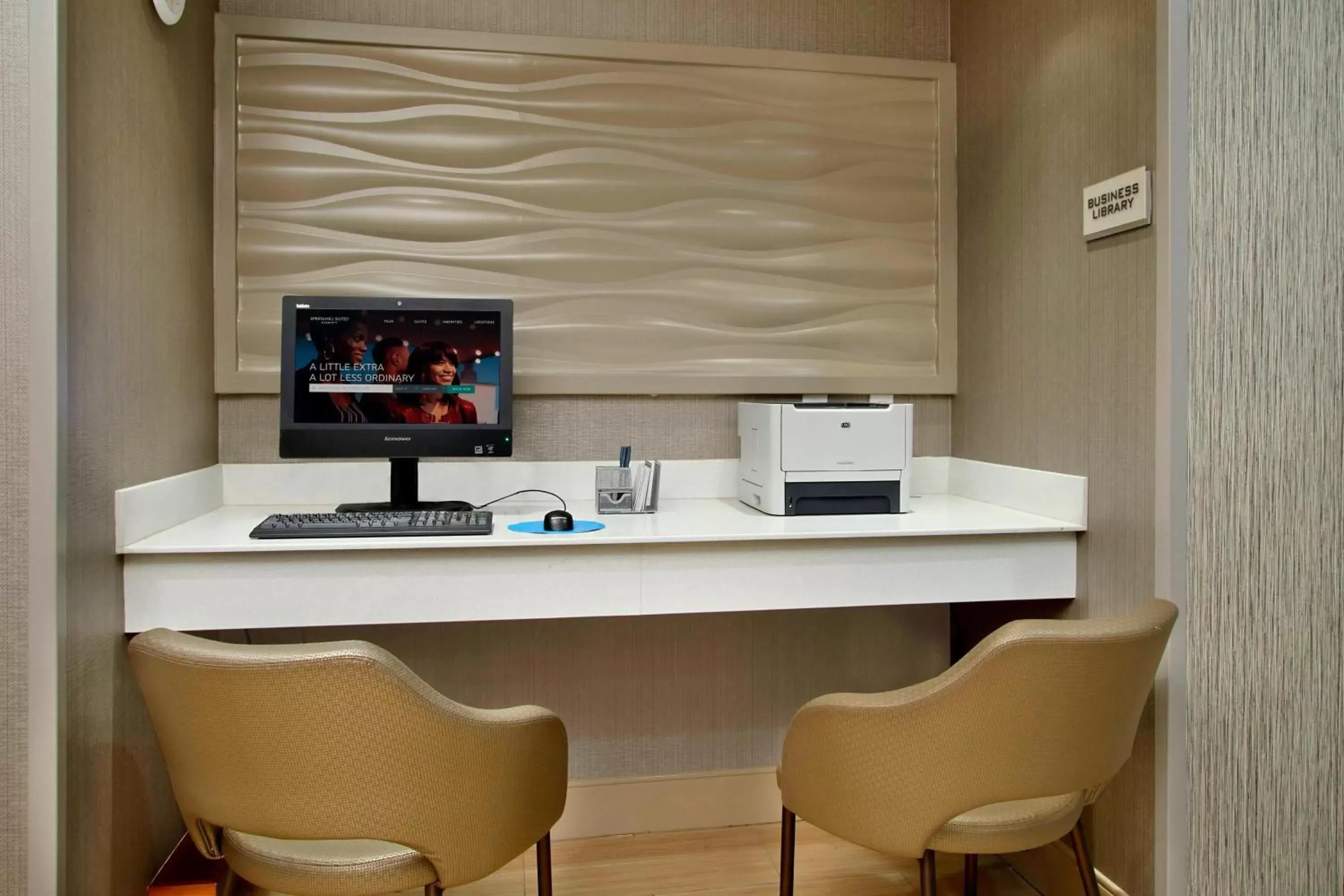 Business facilities in SpringHill Suites by Marriott Madera