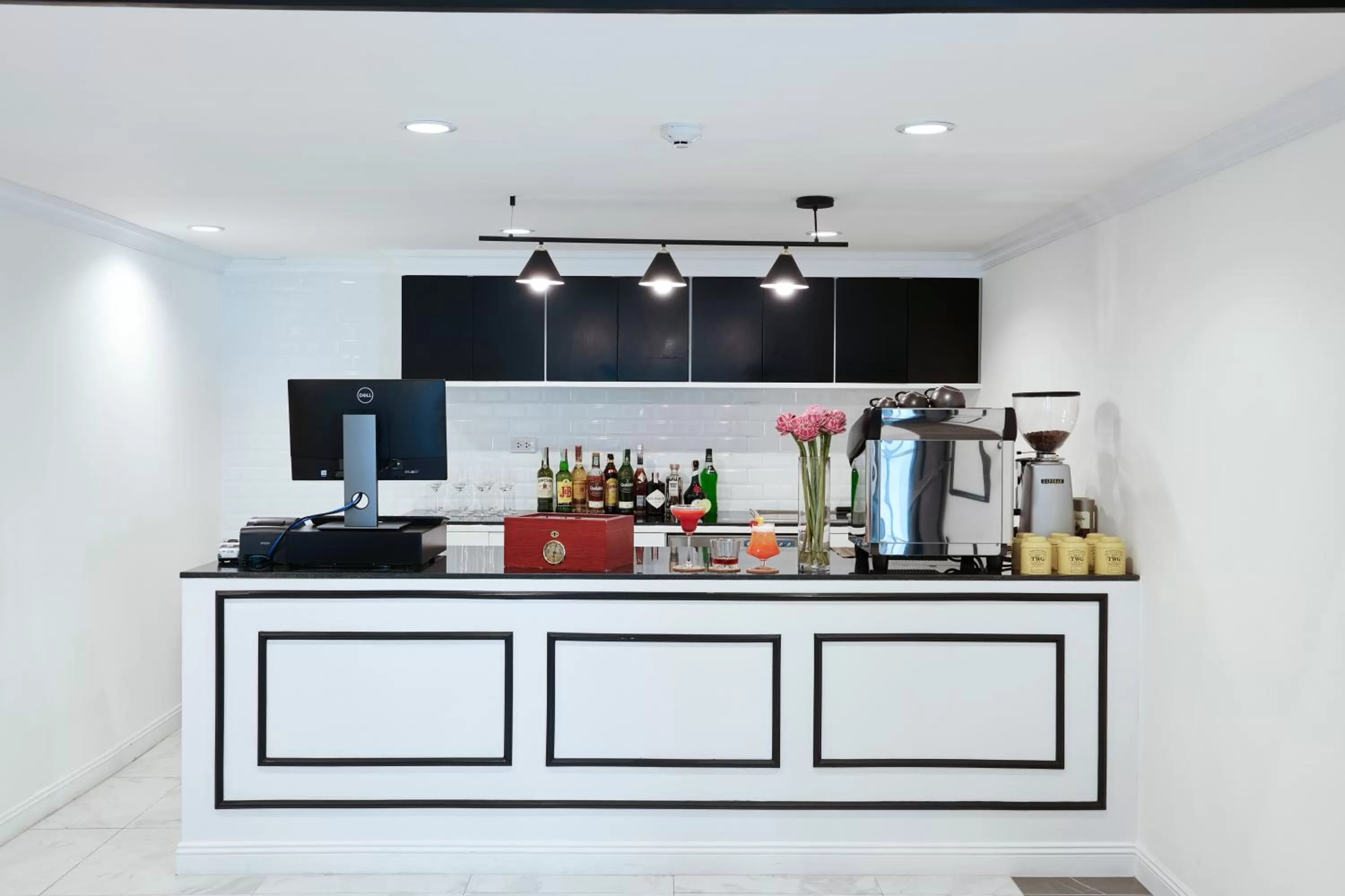 Lounge or bar in Villa De Pranakorn