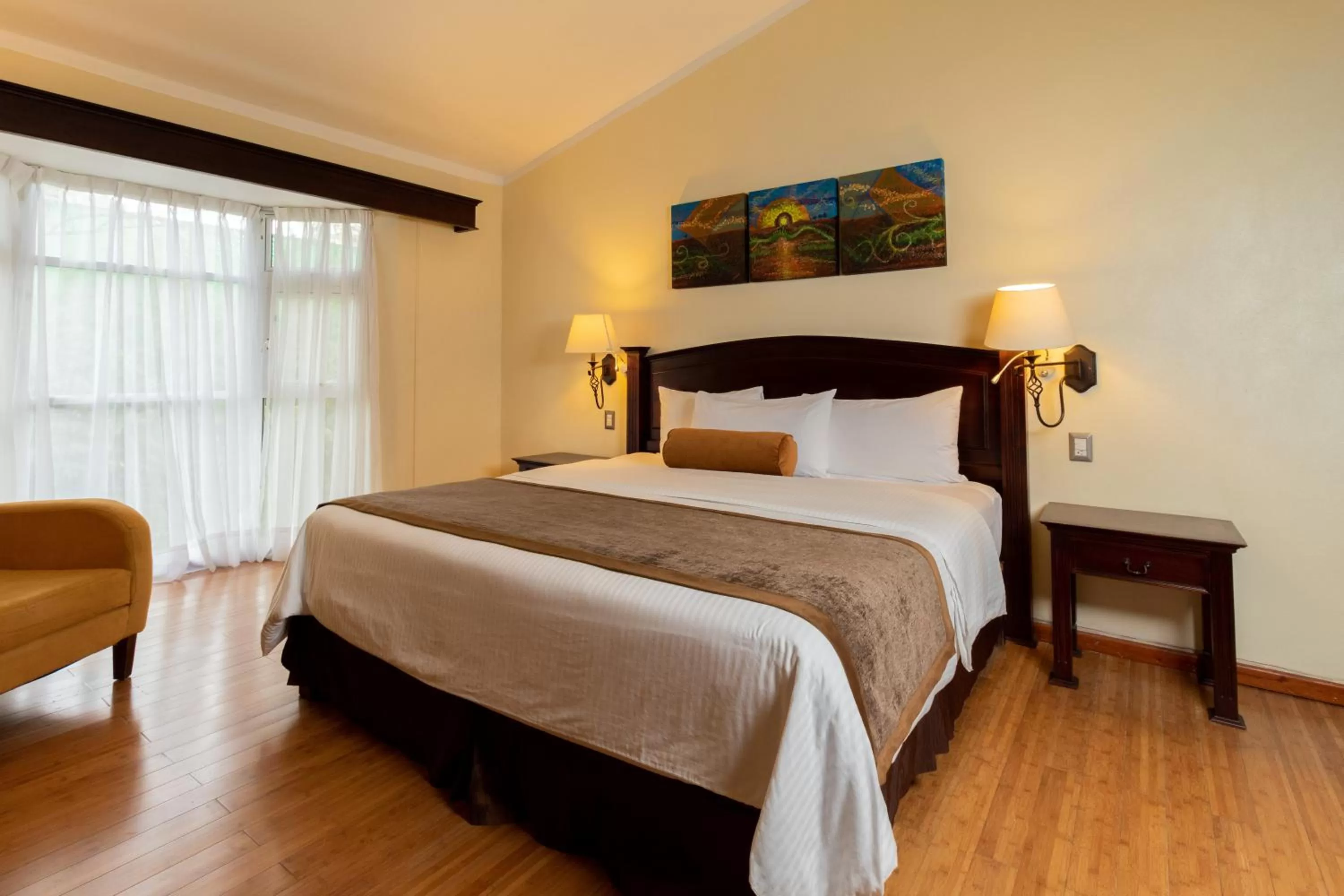 Photo of the whole room, Bed in Hotel Villa Mercedes San Cristobal