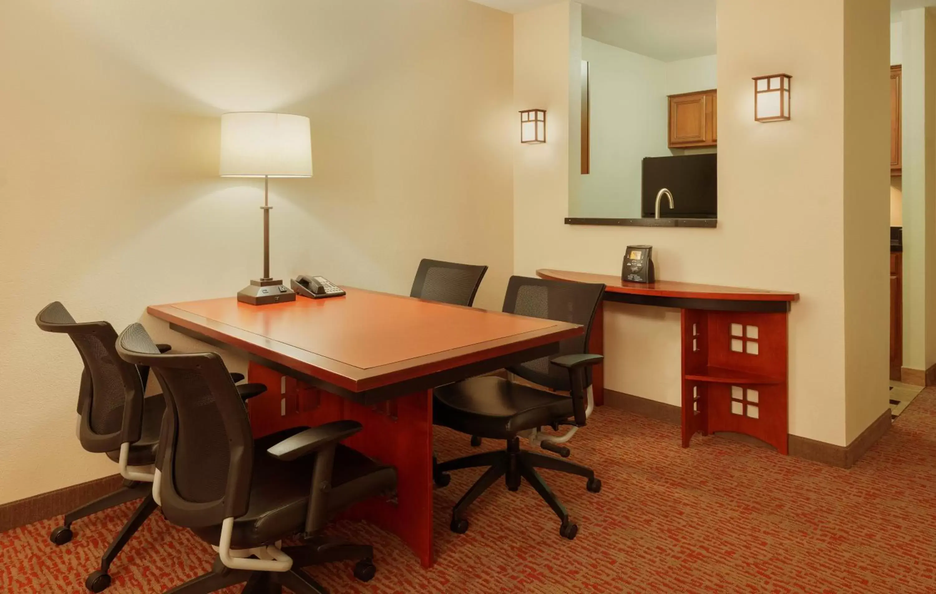 Business facilities in Larkspur Landing Sunnyvale-An All-Suite Hotel