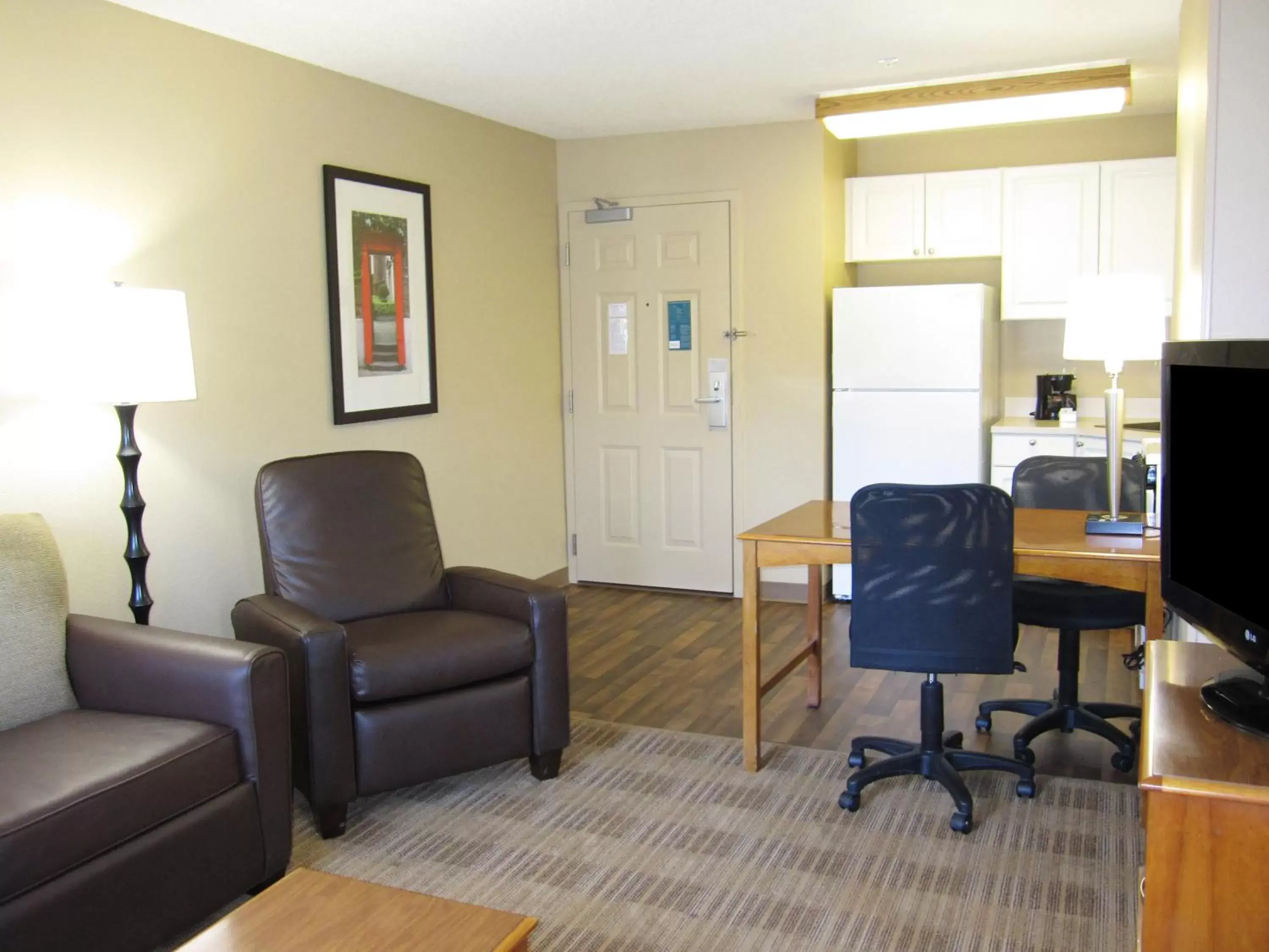 TV and multimedia, Seating Area in Extended Stay America Suites - San Jose - Edenvale - South