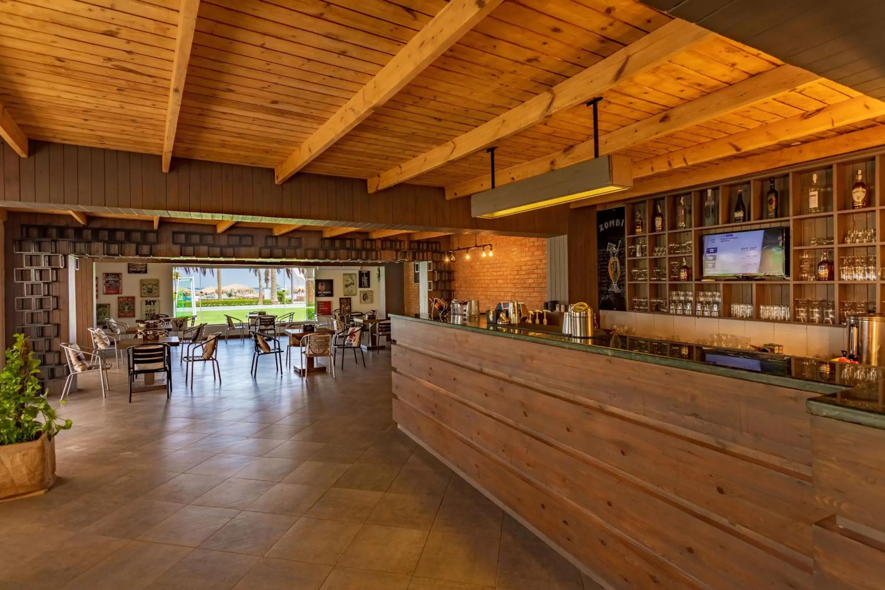 Lounge or bar, Restaurant/Places to Eat in Meraki Resort - Adults Only