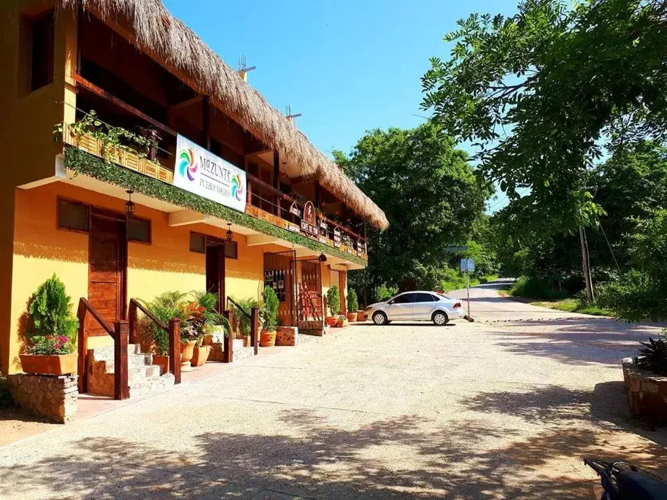 Property Building in Hotel Casa del Mar Mazunte