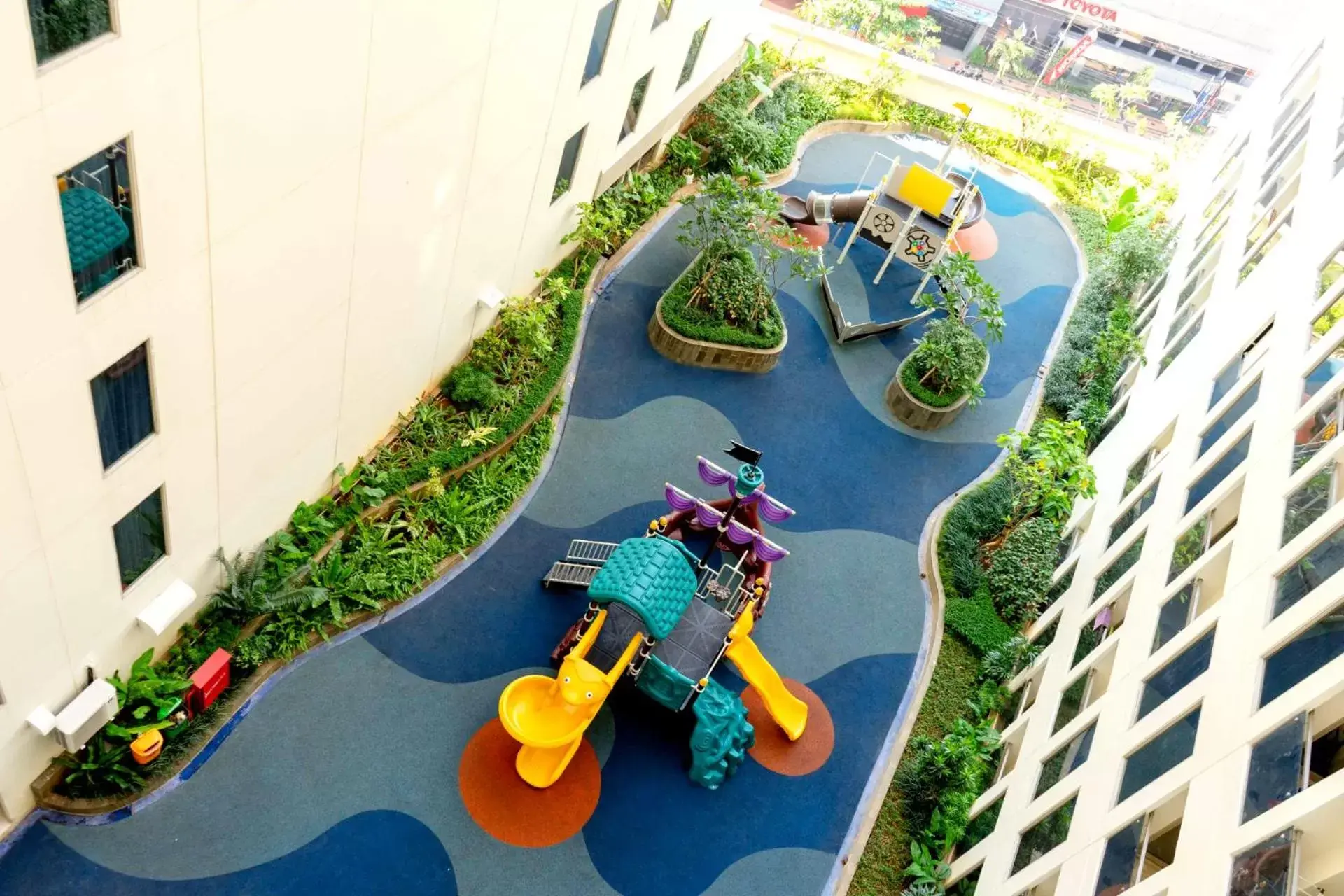 Children play ground, Bird's-eye View in Louis Kienne Hotel Pemuda