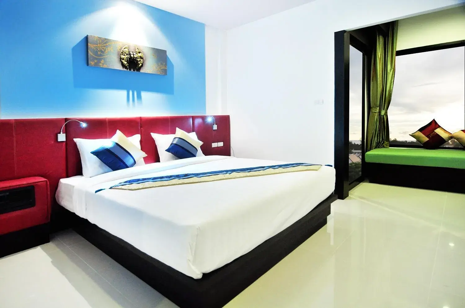 Shower, Bed in The BluEco Hotel SHA Plus Shower, Bed in The BluEco Hotel SHA Plus