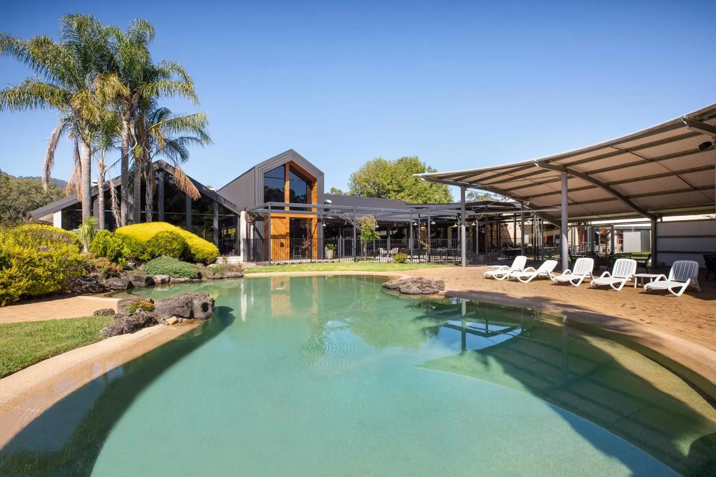 Property building, Swimming Pool in Nightcap at York on Lilydale