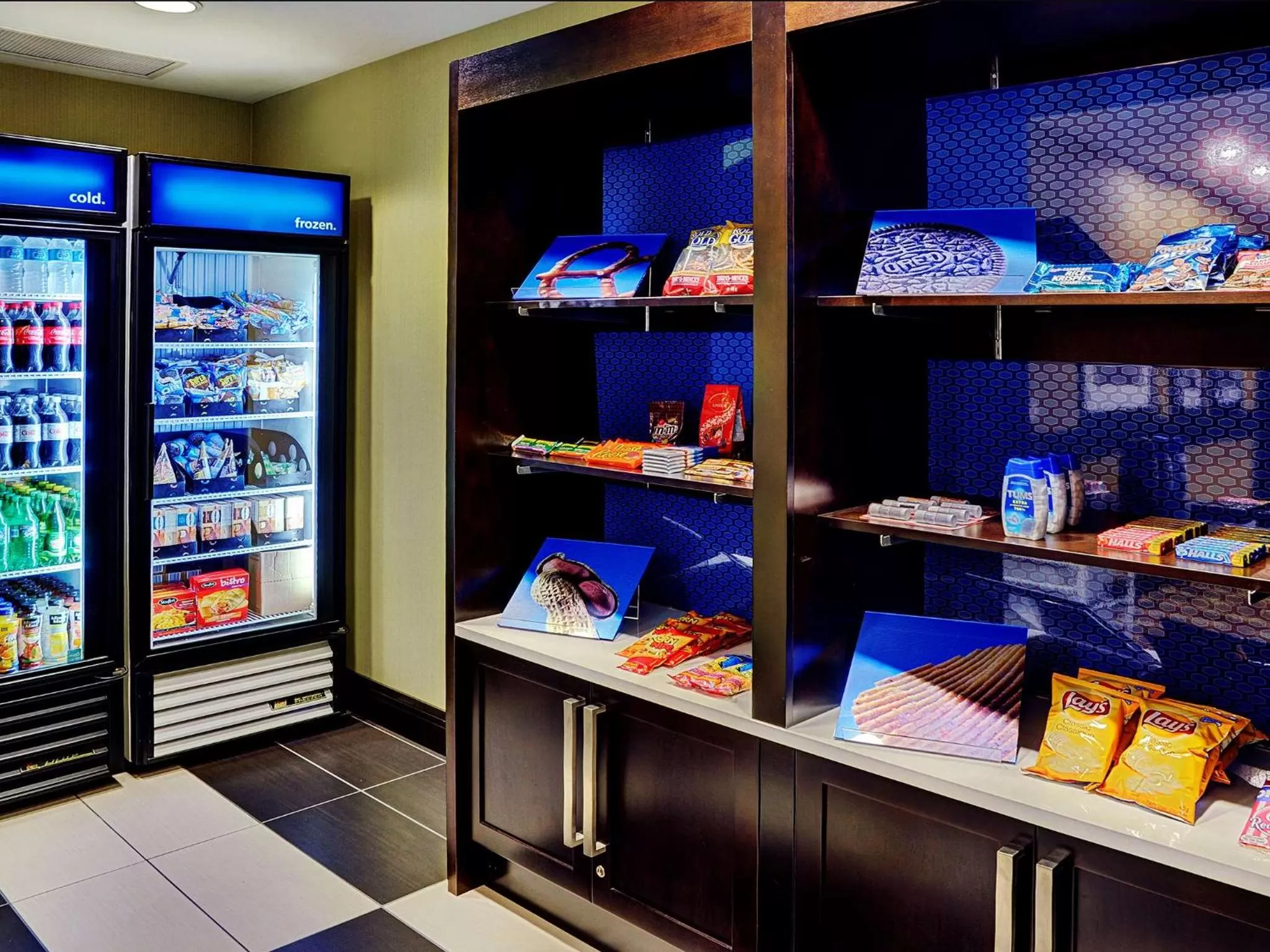 Restaurant/places to eat in Hampton Inn by Hilton Winnipeg