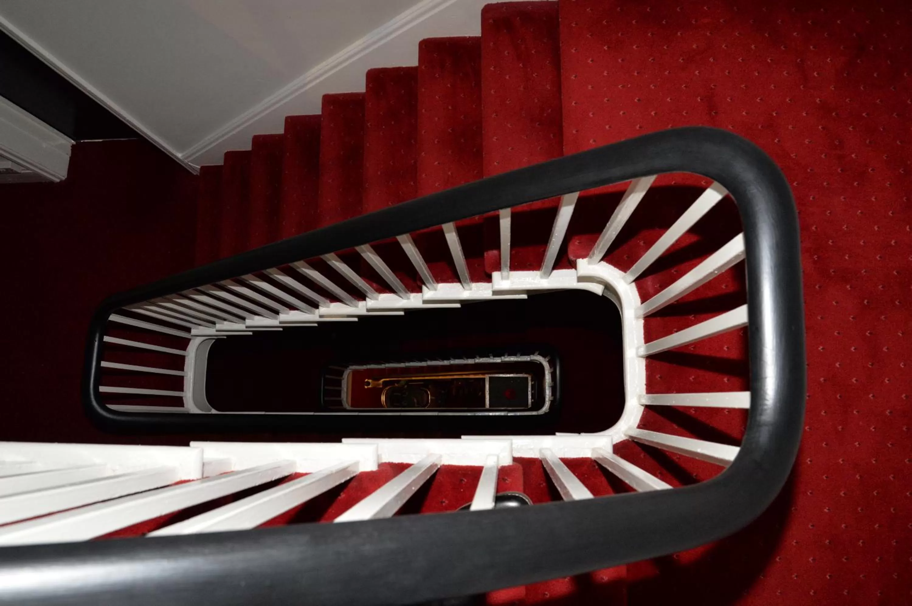 Lauriston & Lawton Court Hotel