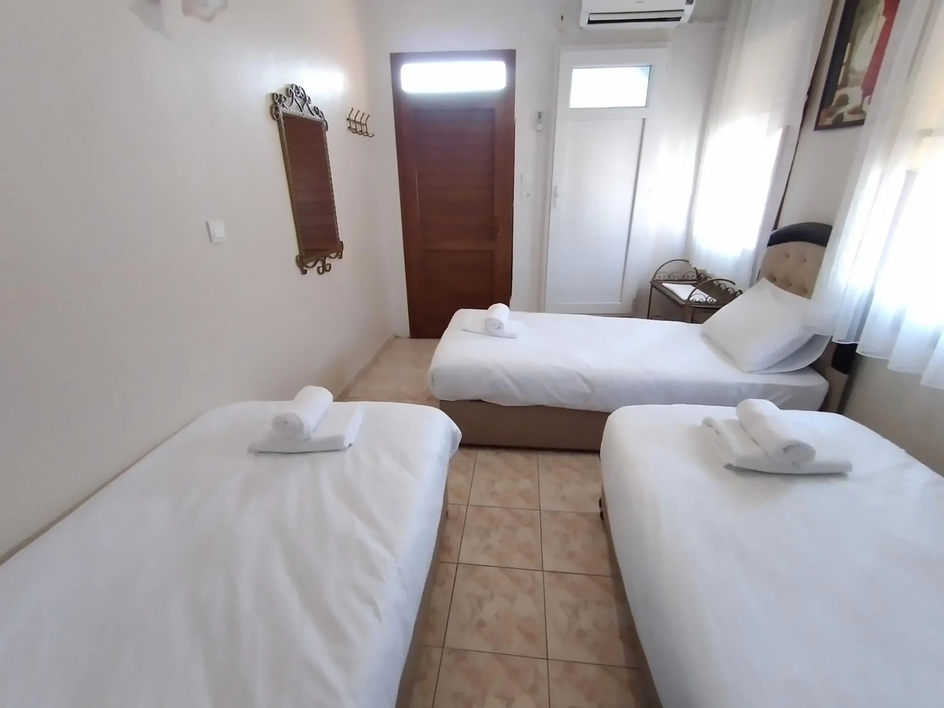 Photo of the whole room, Bed in Anz Guesthouse