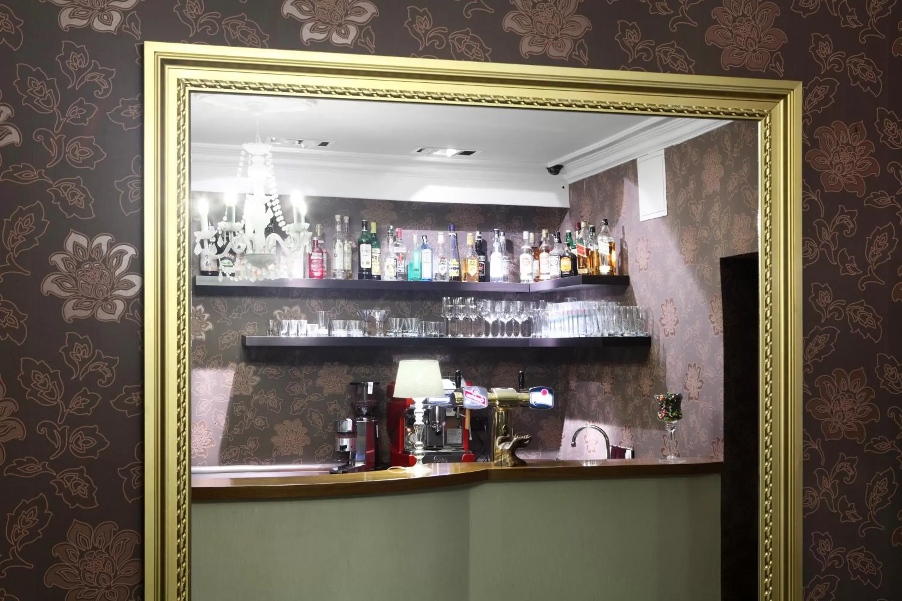 Lounge or bar in Pytloun Design Self Check-in Hotel Lounge or bar in Pytloun Design Self Check-in Hotel