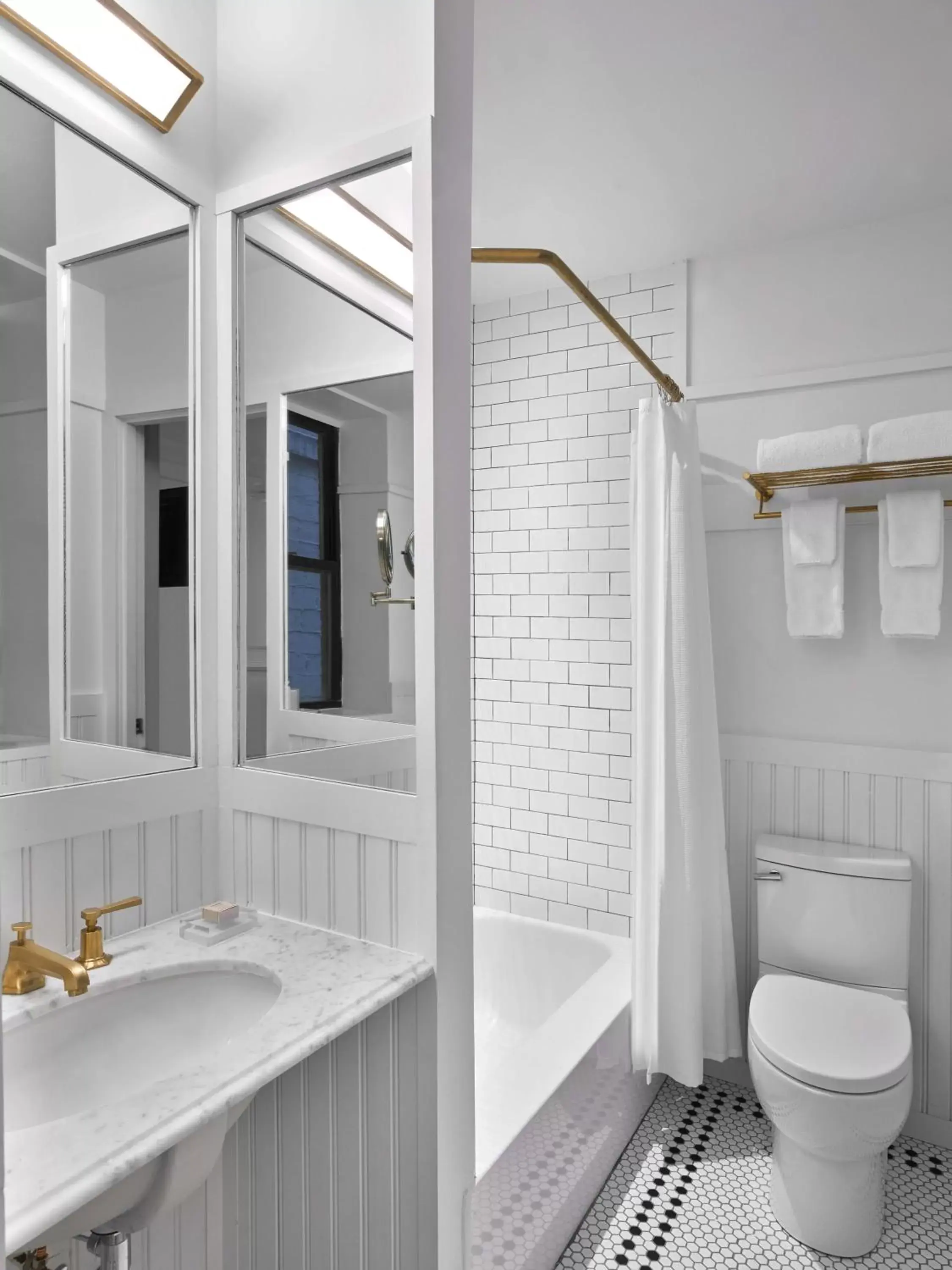 Bathroom in Life Hotel New York