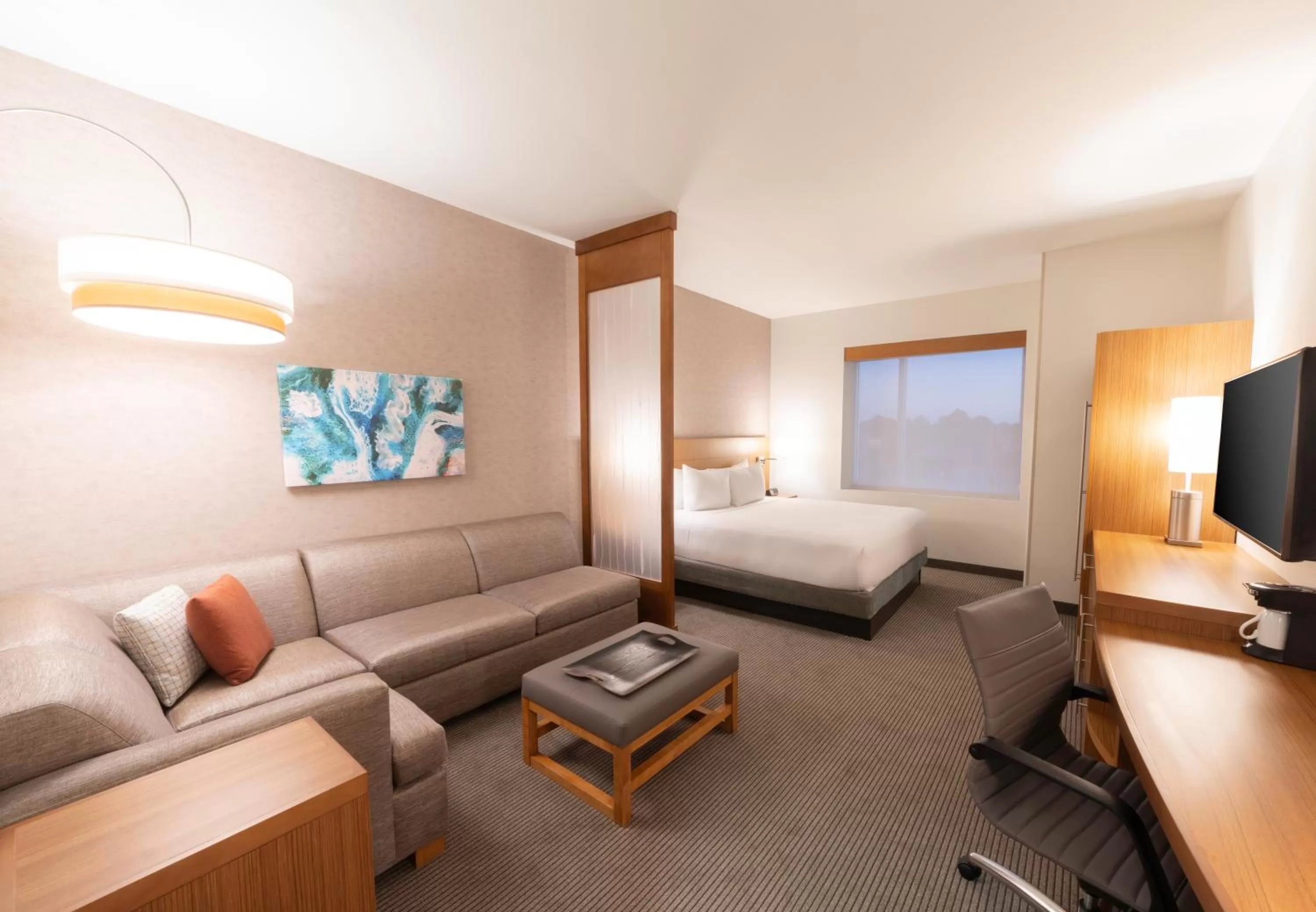 TV and multimedia, Bed in Hyatt Place Sandestin at Grand Blvd