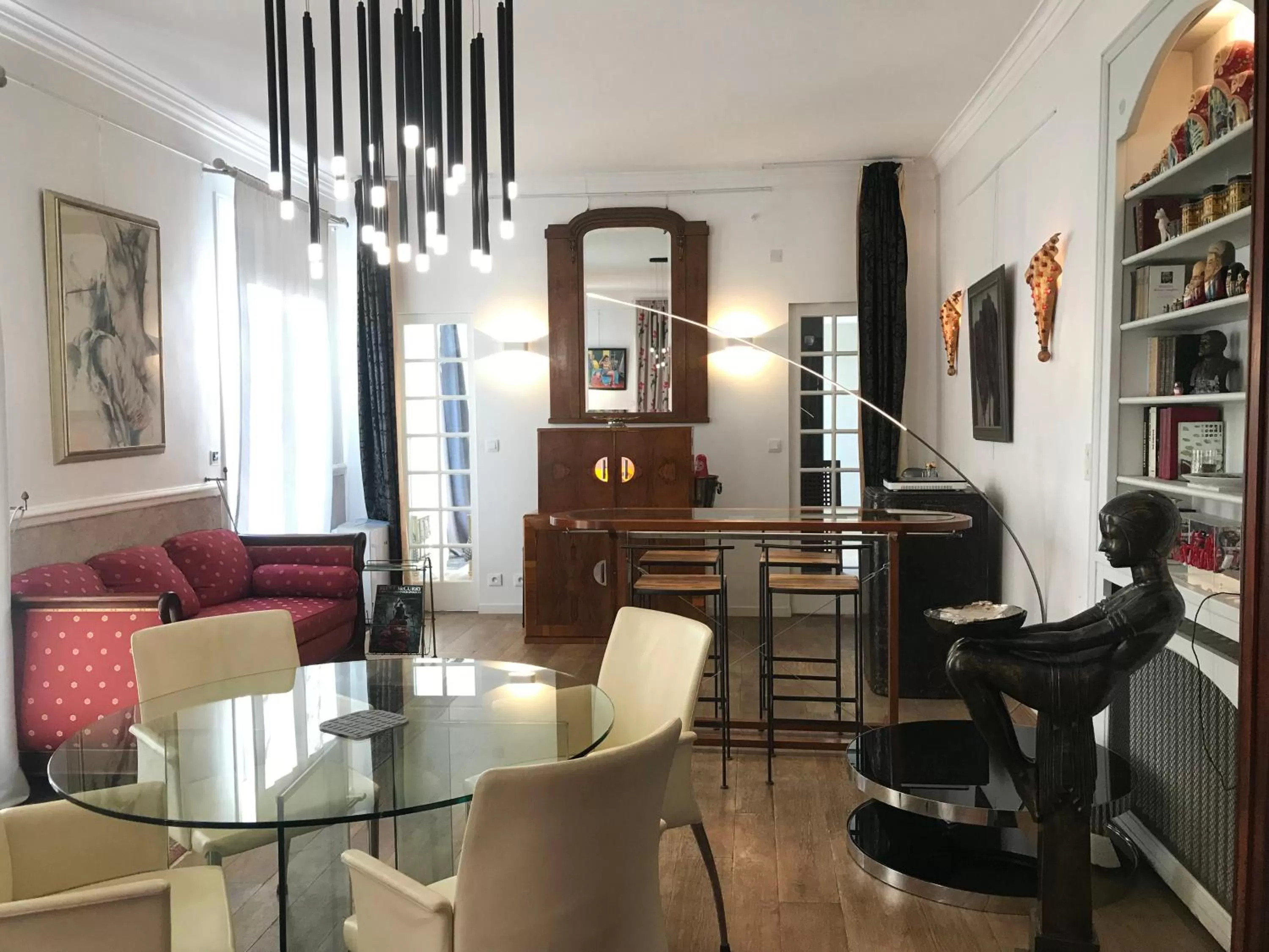 Lounge/Bar in Chambres d'hôtes Vue sur la Muraille de Sens