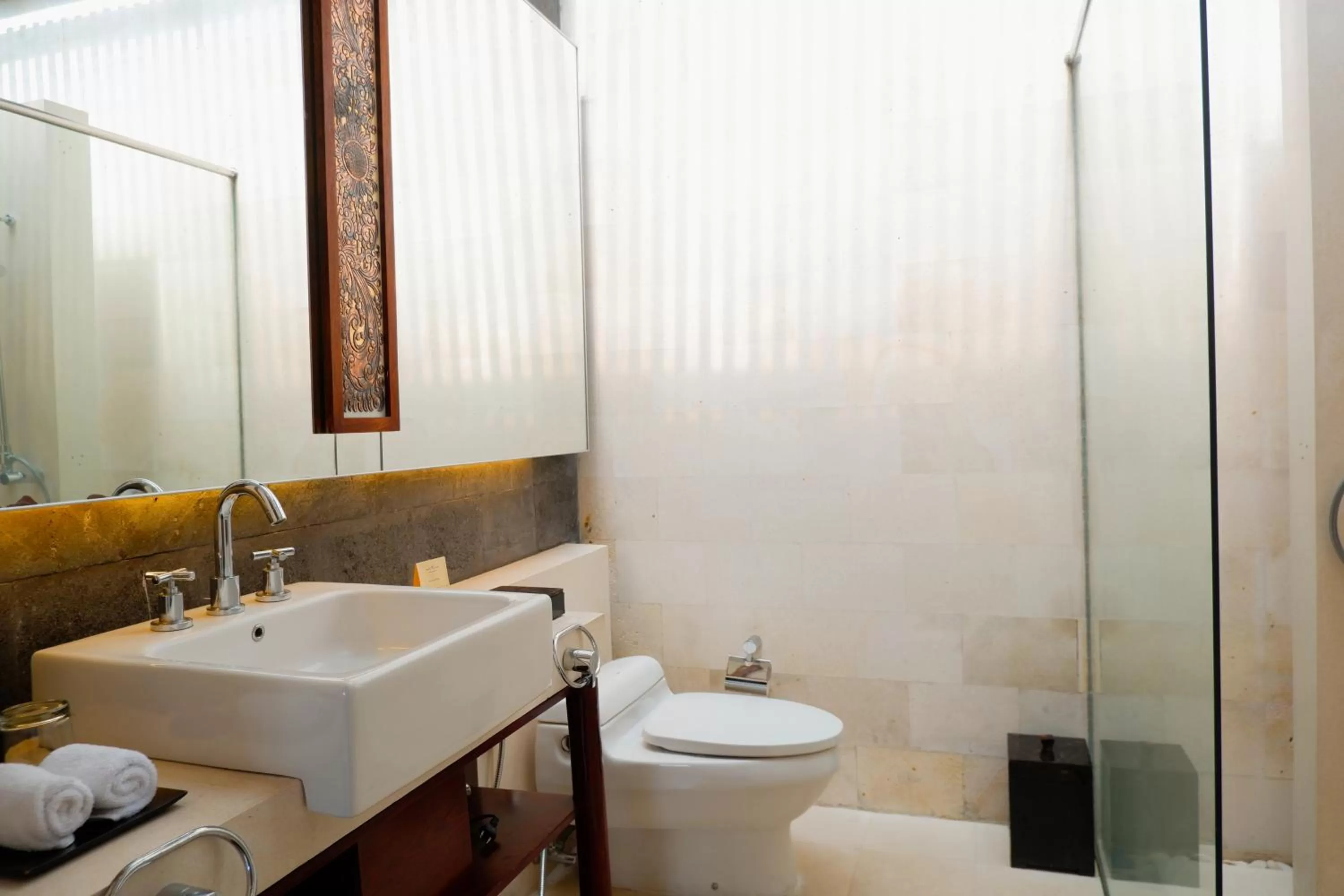 Bathroom in Puri Hiromi Boutique Residence