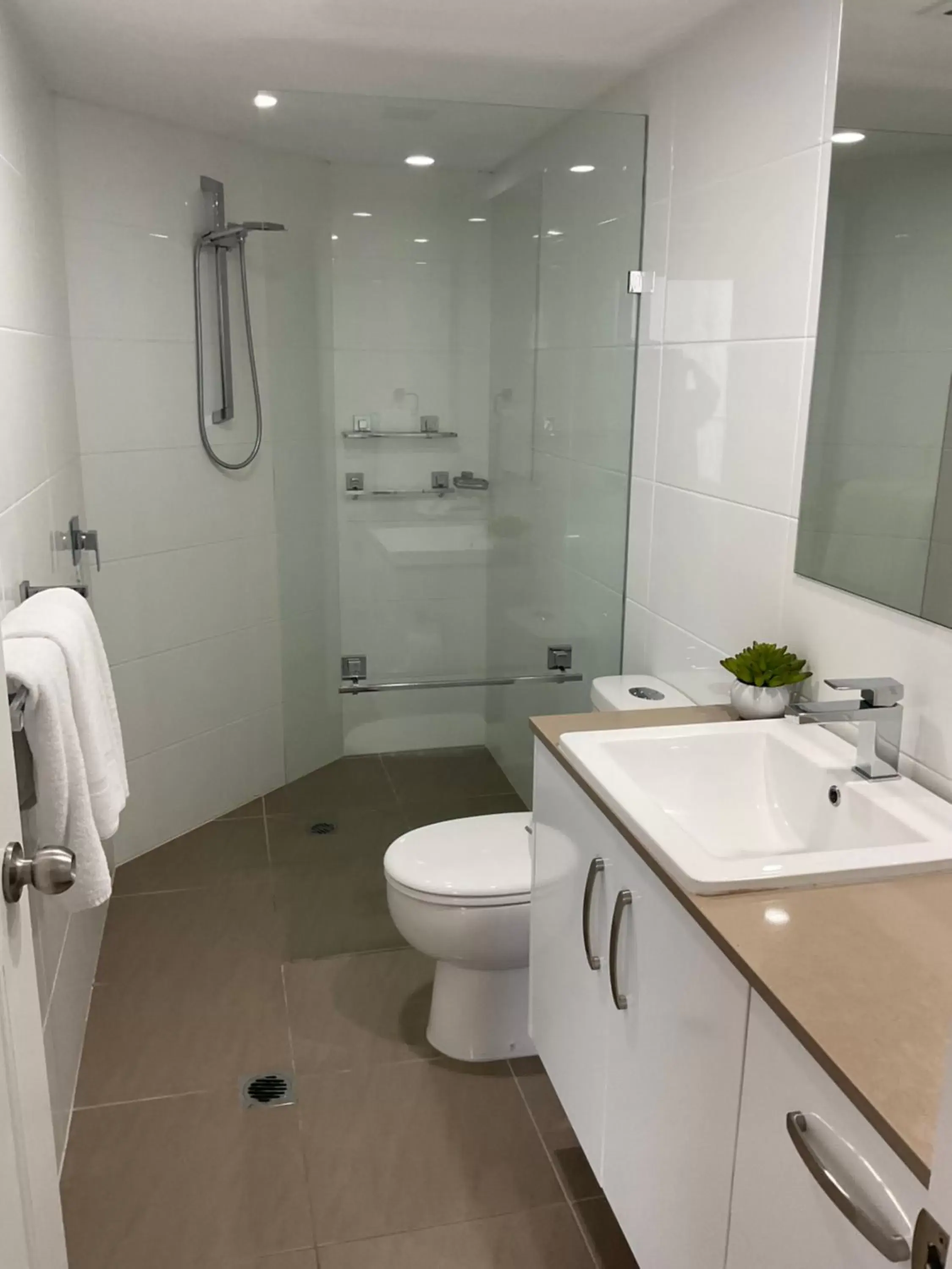 Shower, Bathroom in Broadbeach Holiday Apartments