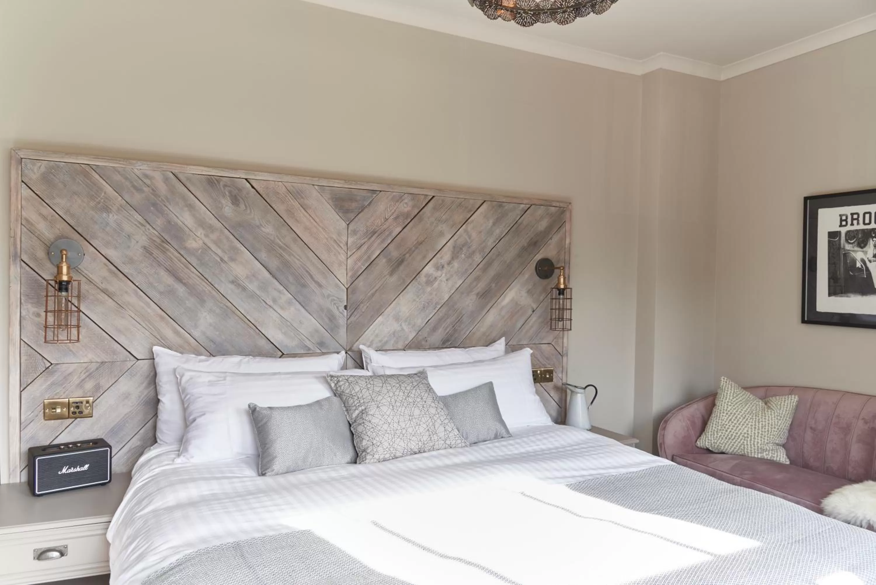 Bed in The Lodge Duxford