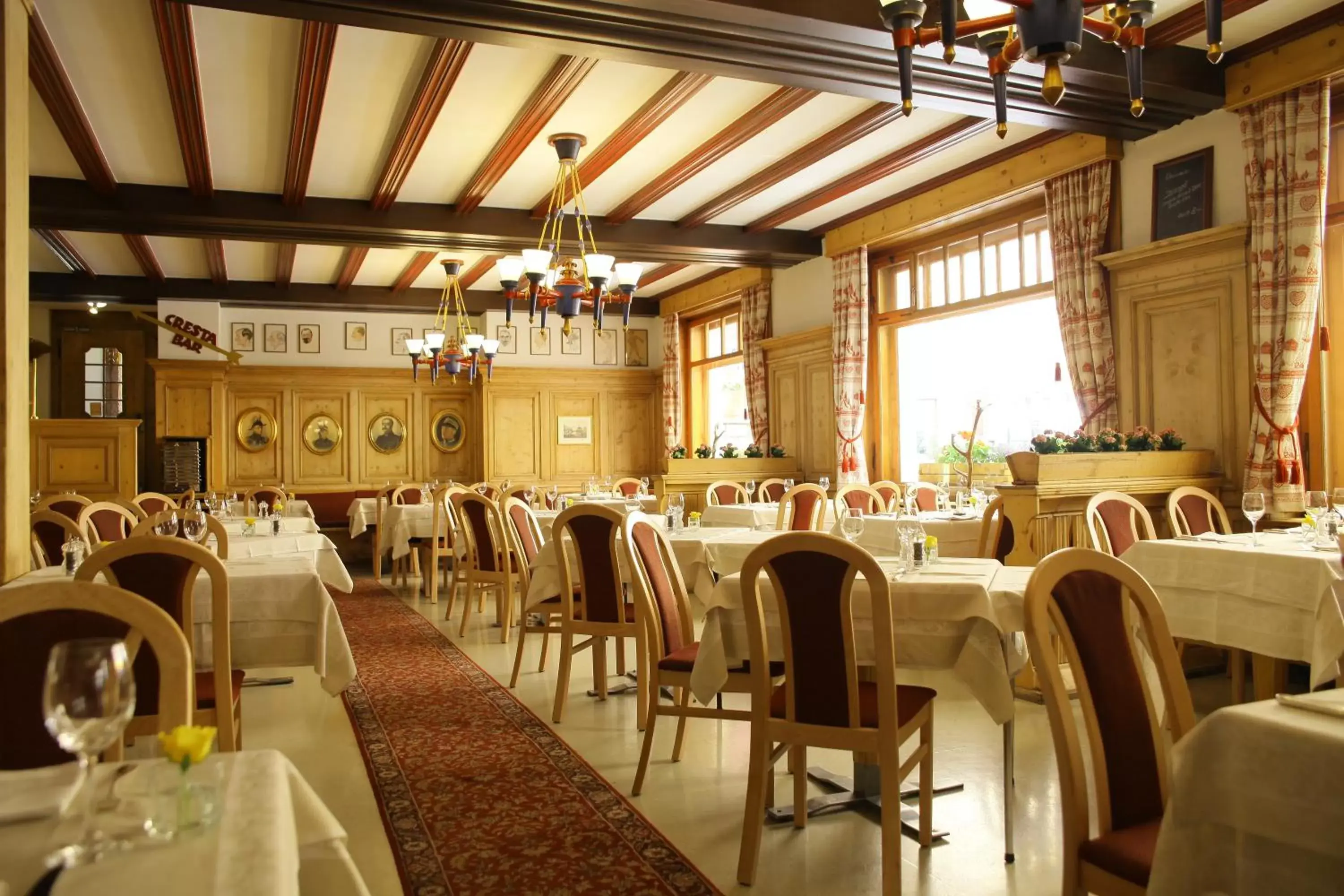 Restaurant/Places to Eat in Hotel Steffani