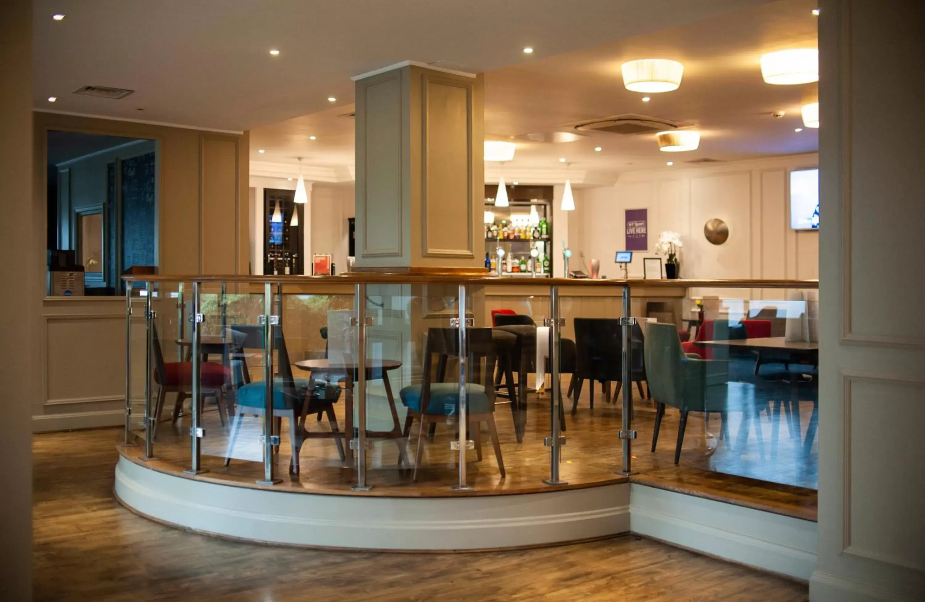 Lounge or bar, Lounge/Bar in Mercure Telford Centre Hotel