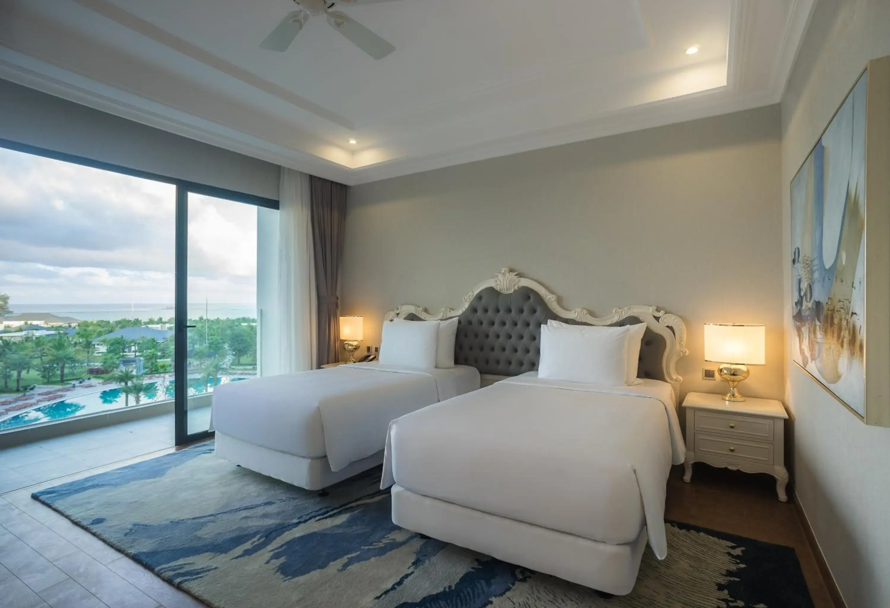 Bed in Radisson Blu Resort Phu Quoc