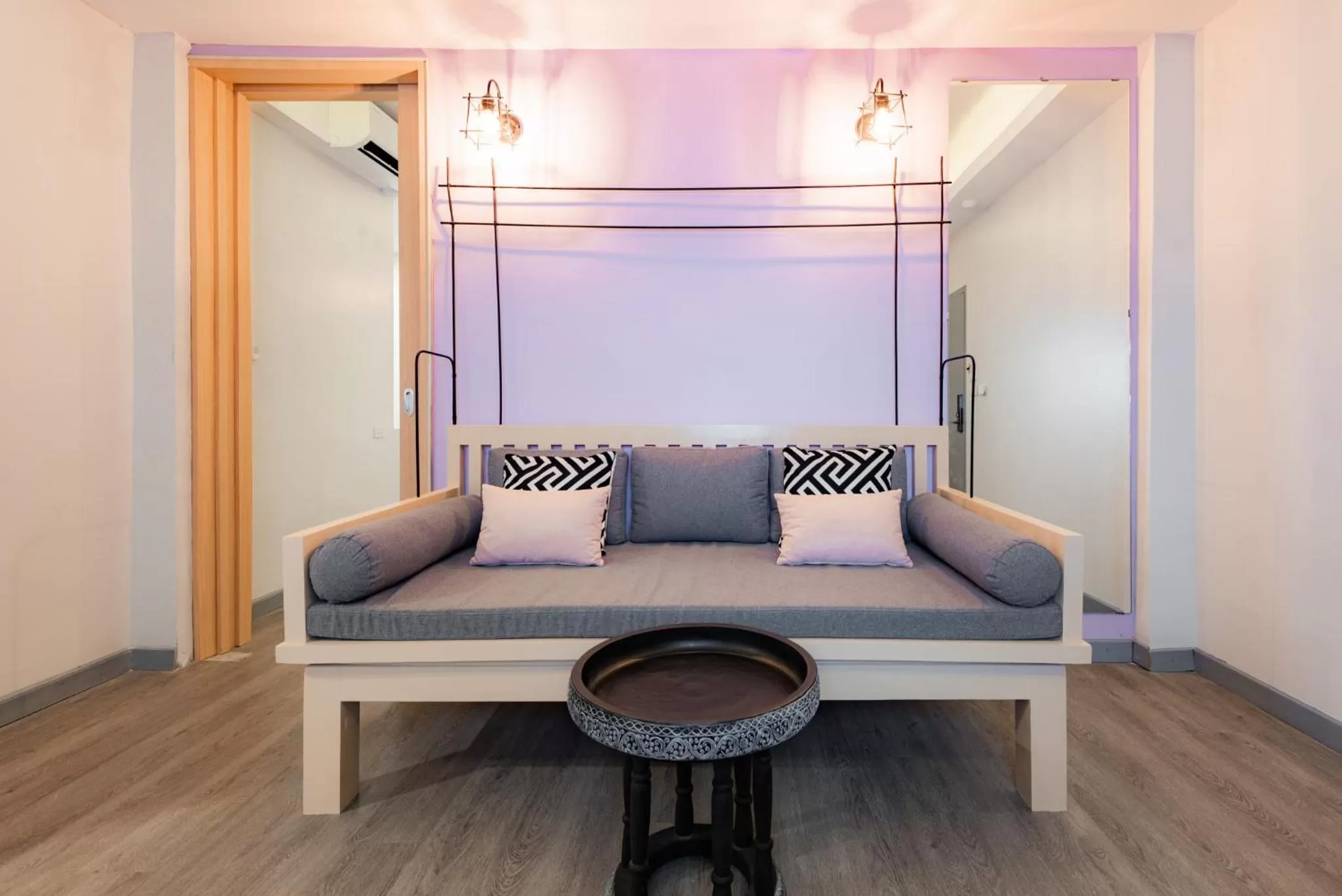 Living room in Luck Thai Hotel