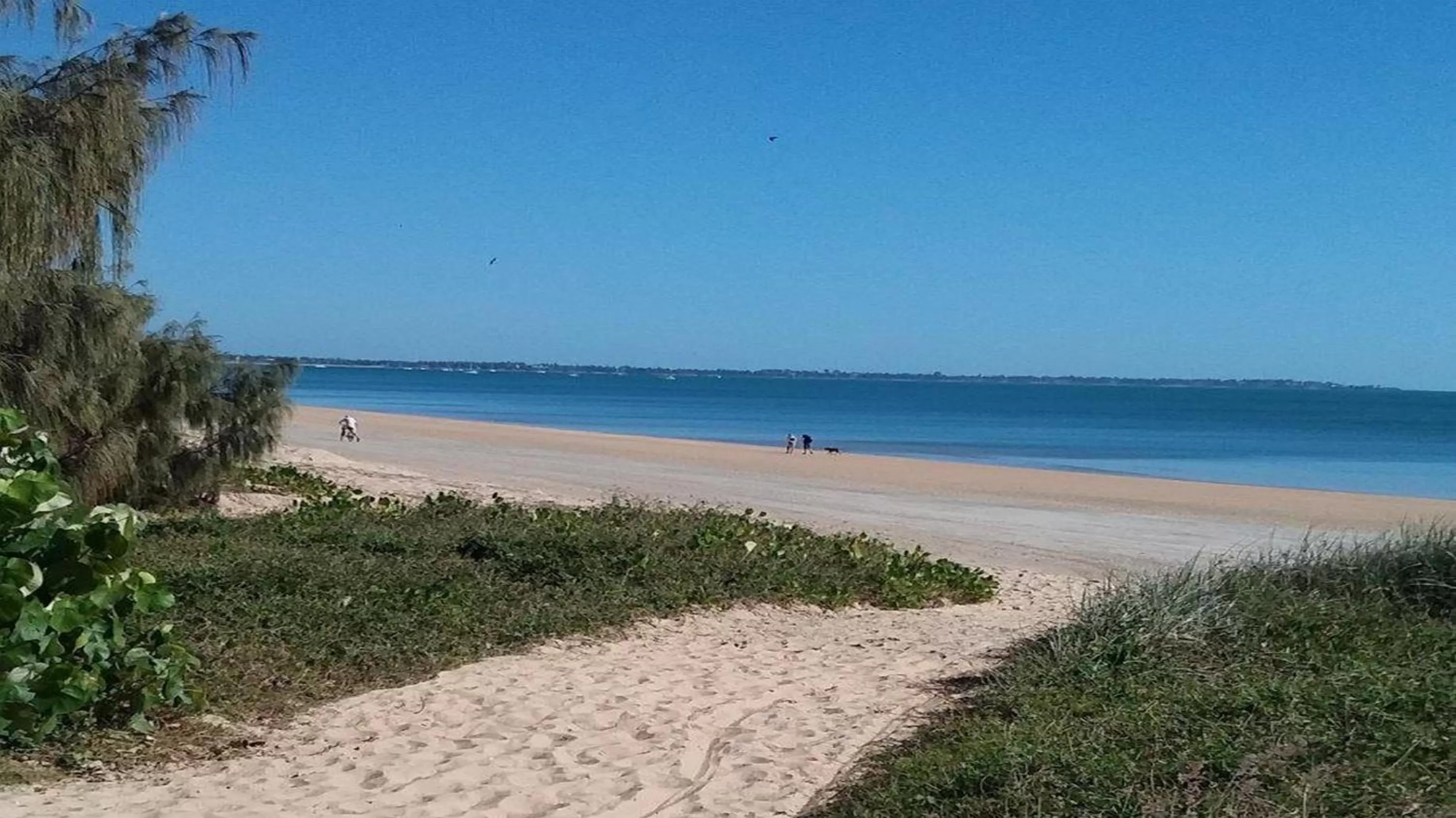 Beach in Tower Court Motel - adults only haven