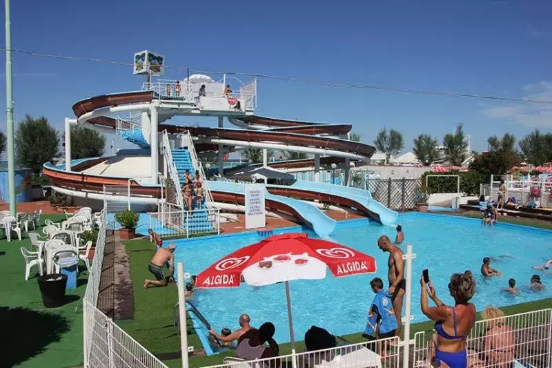 Aqua park, Water Park in Hotel Edelweiss Riccione