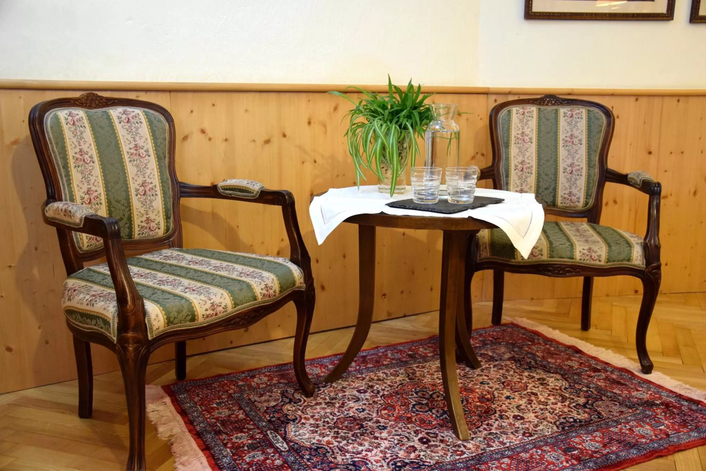 Seating area in Rathskeller Weitra