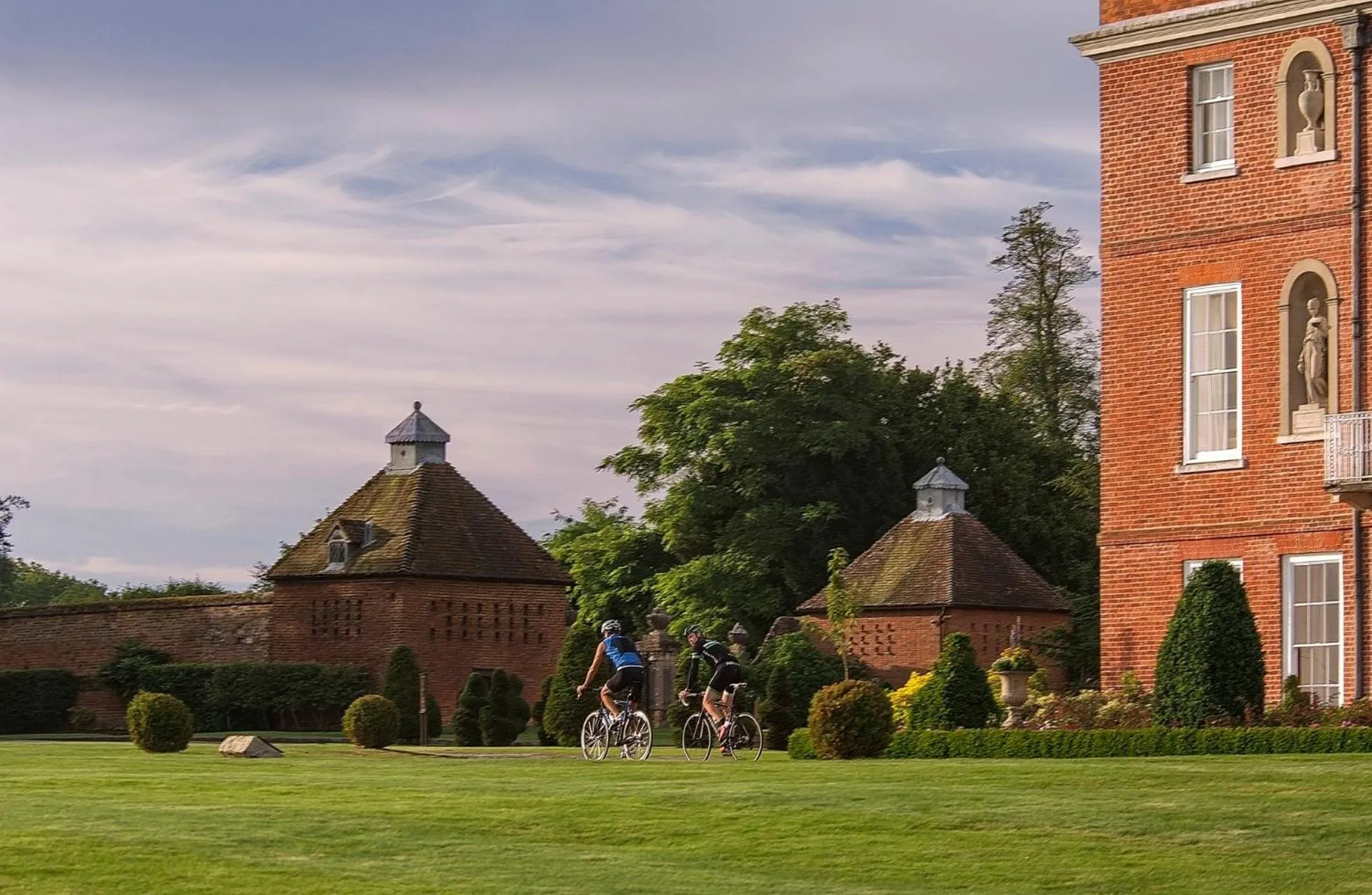 Activities in Four Seasons Hotel Hampshire