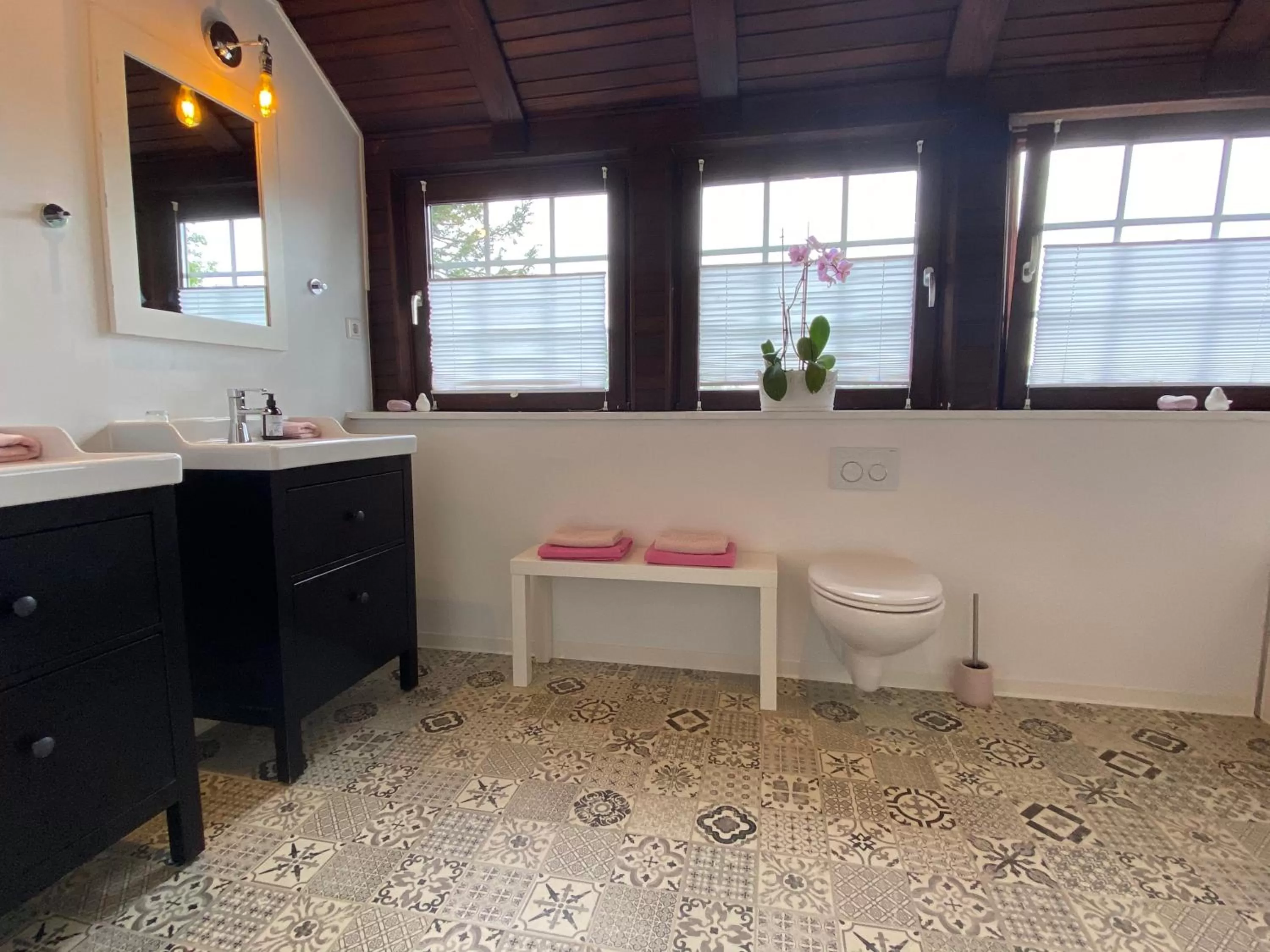 Bathroom in B&B Worpsweder Blick