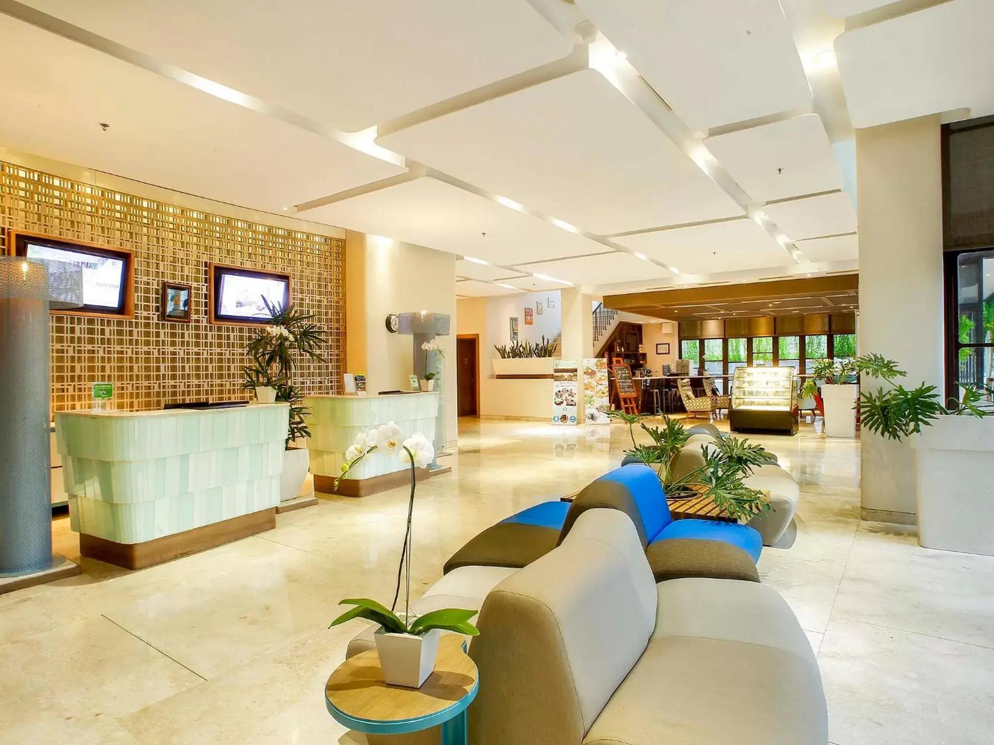 Lobby or reception in Grand Livio Kuta Hotel Lobby or reception in Grand Livio Kuta Hotel