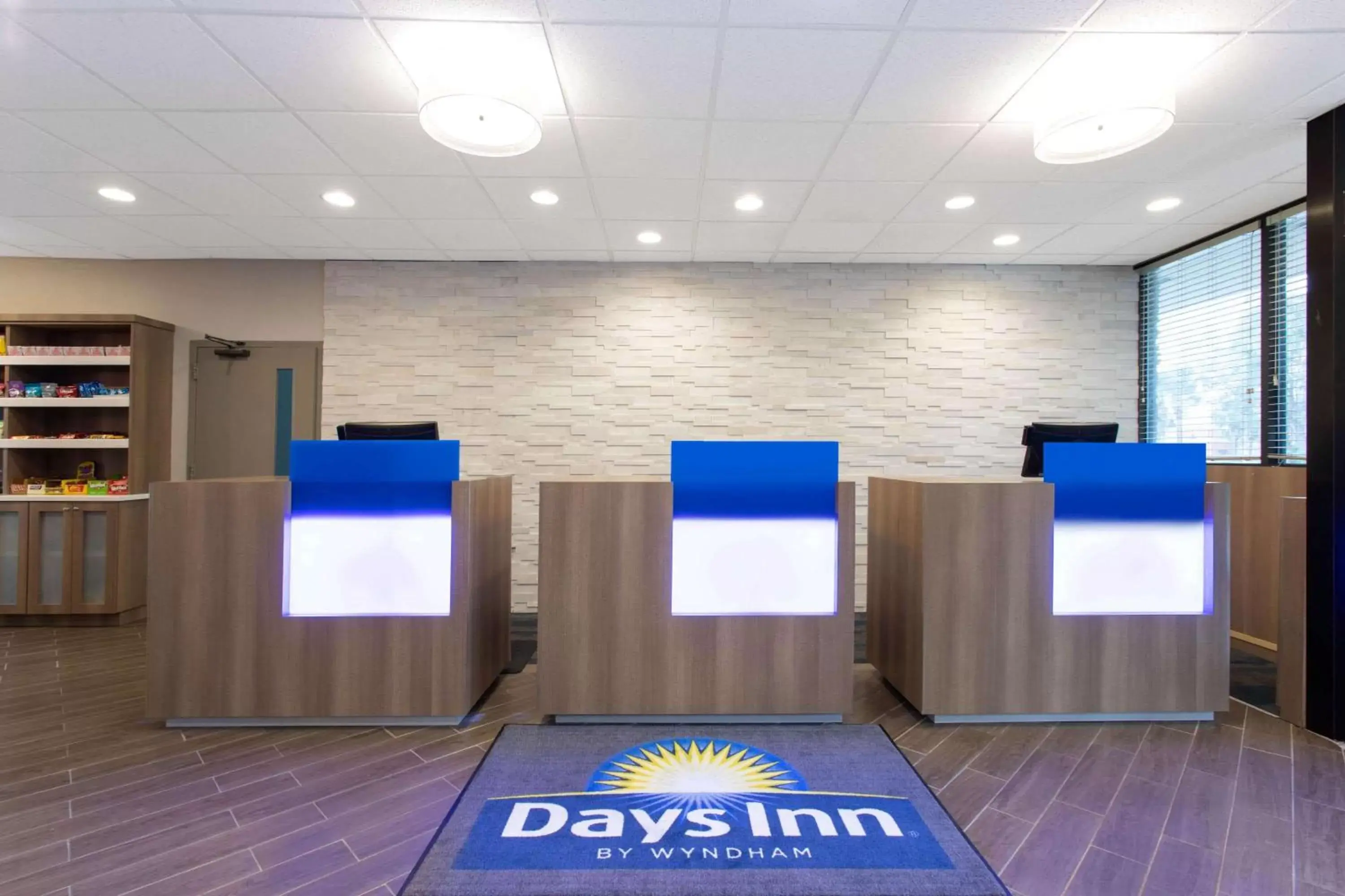 Lobby or reception in Days Inn by Wyndham Orlando Conv. Center/International Dr