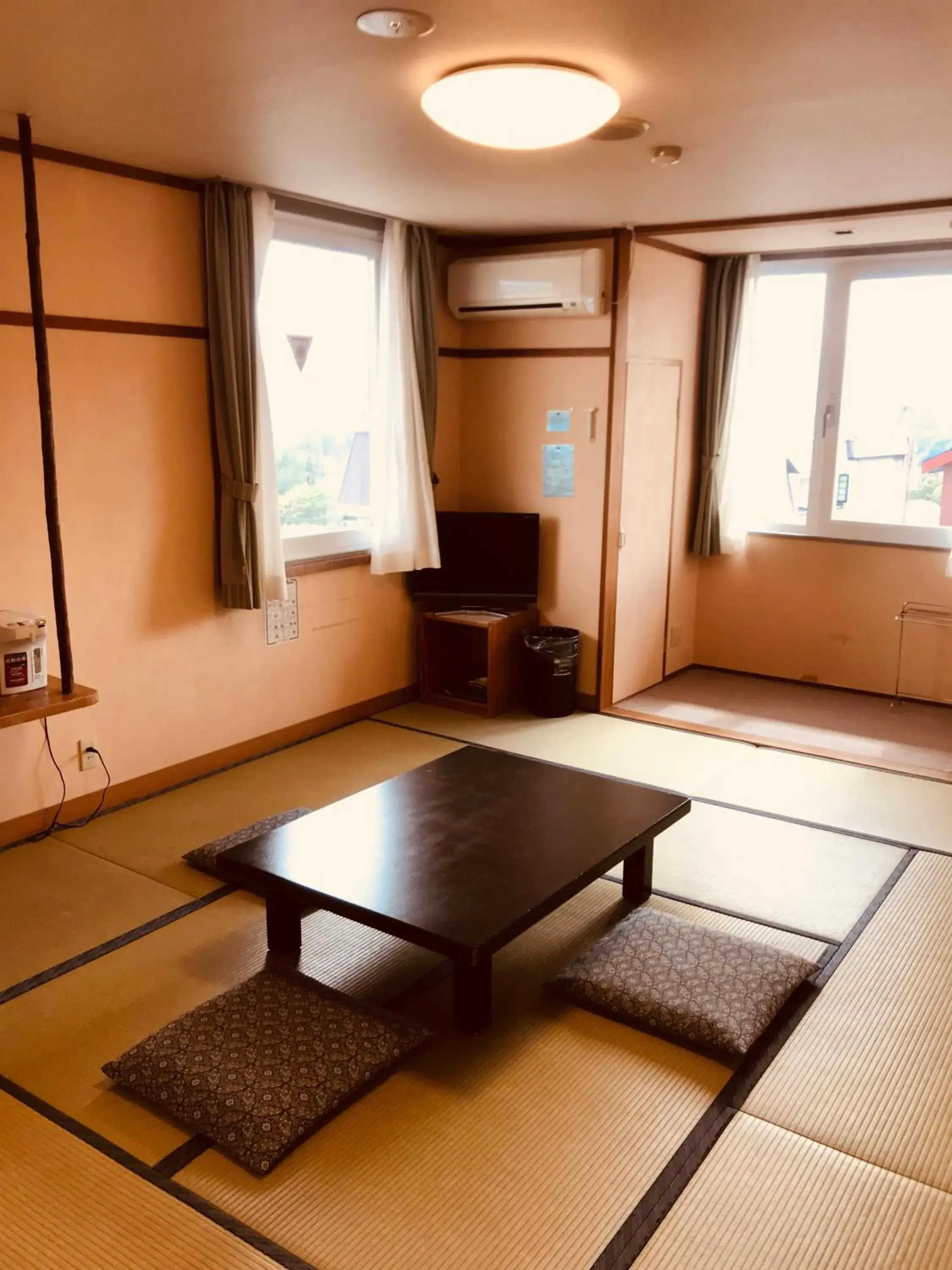 Photo of the whole room in Resort Inn Marion Shinano