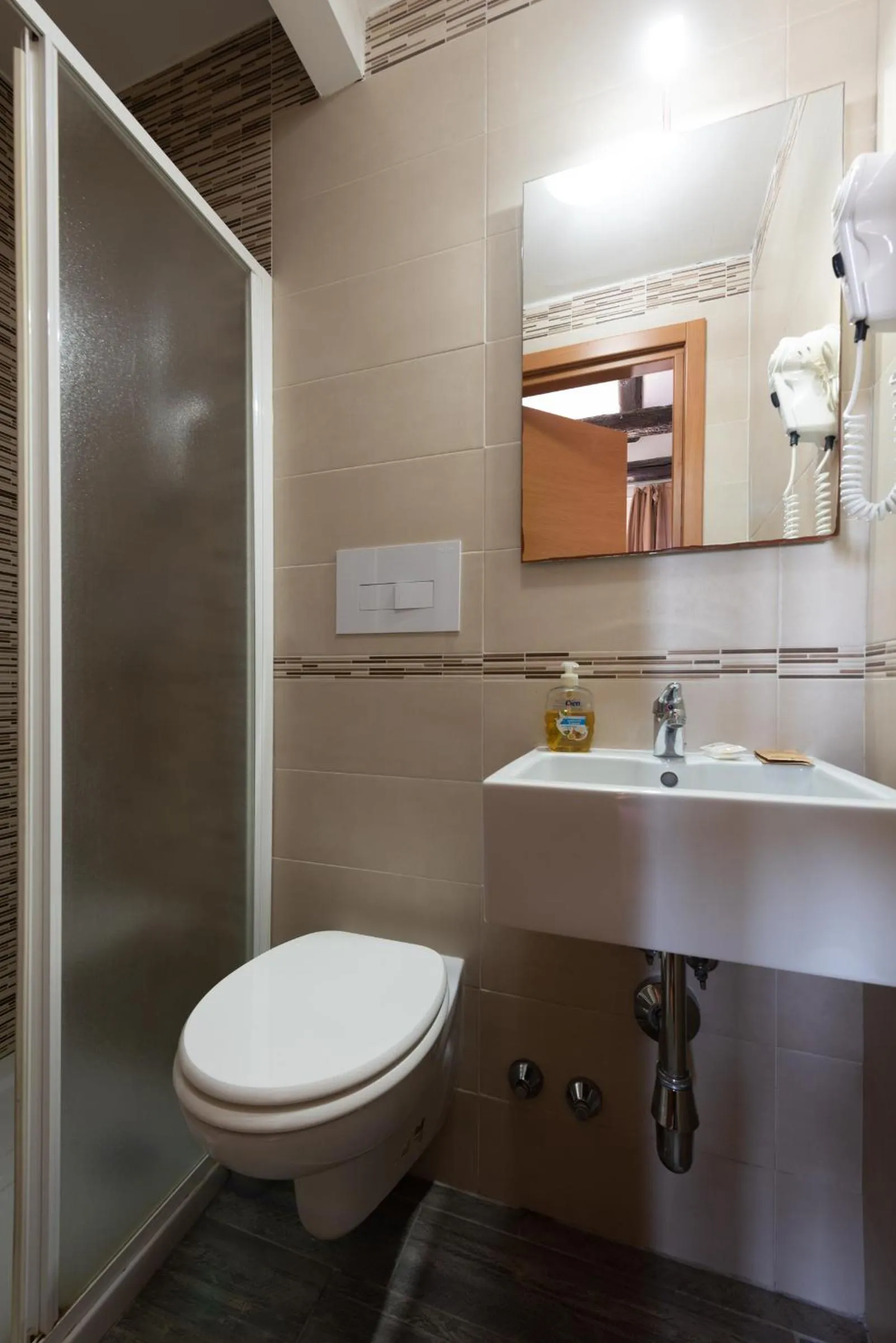 Bathroom in Hotel Trieste