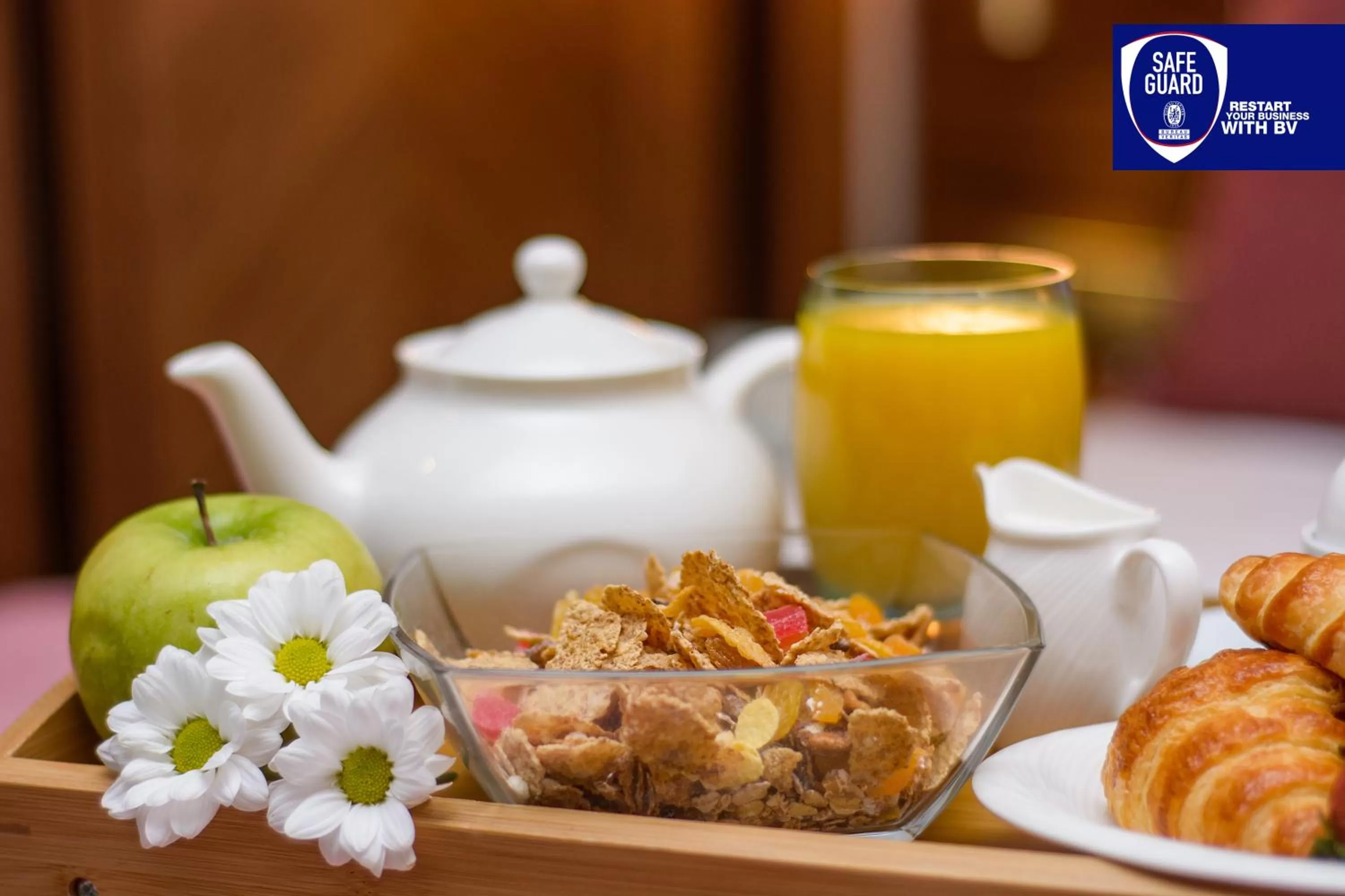 Breakfast in Tiflis Palace