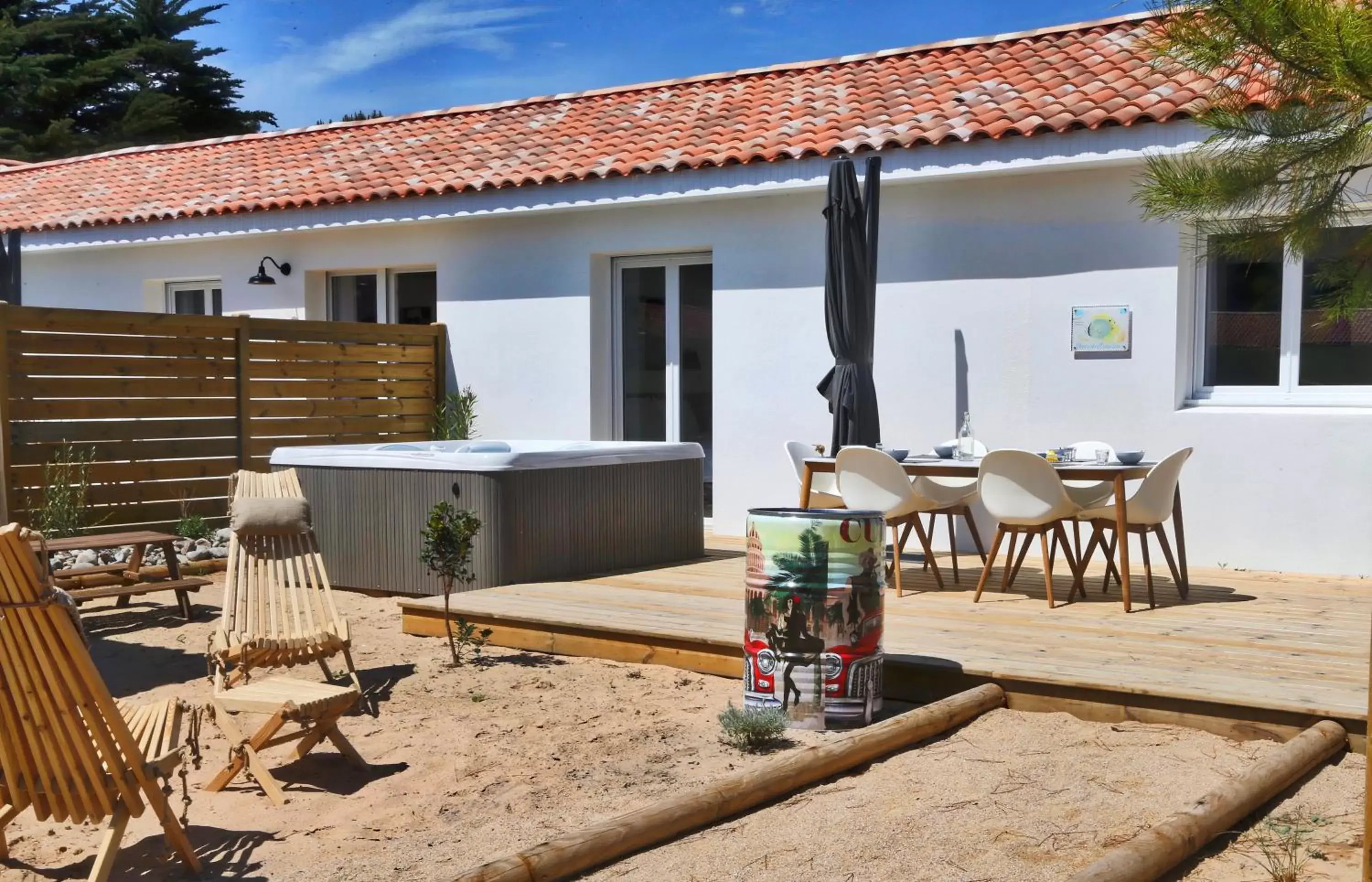 Patio in Domaine Le Sherwood