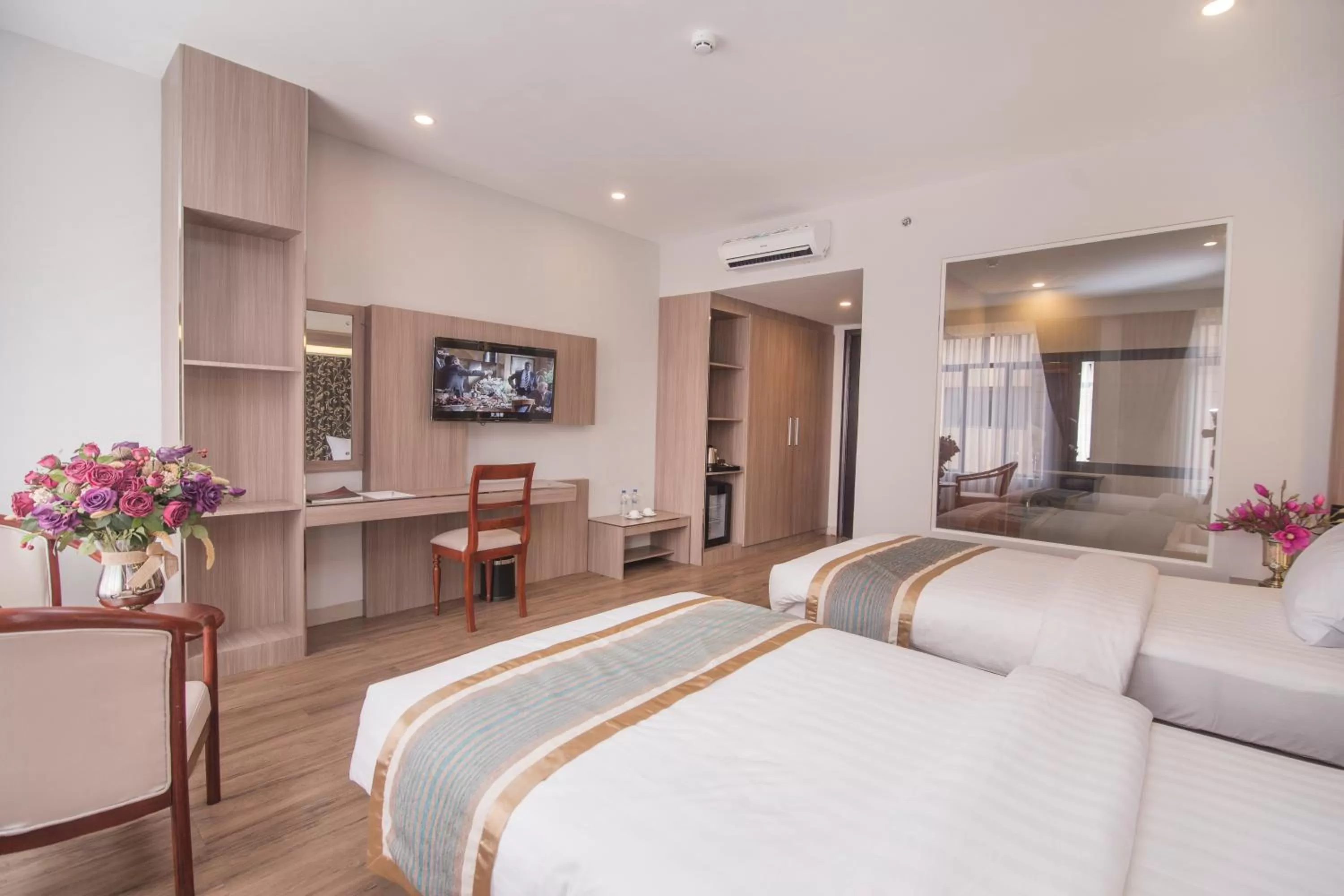 Bedroom, Bed in New York Hotel