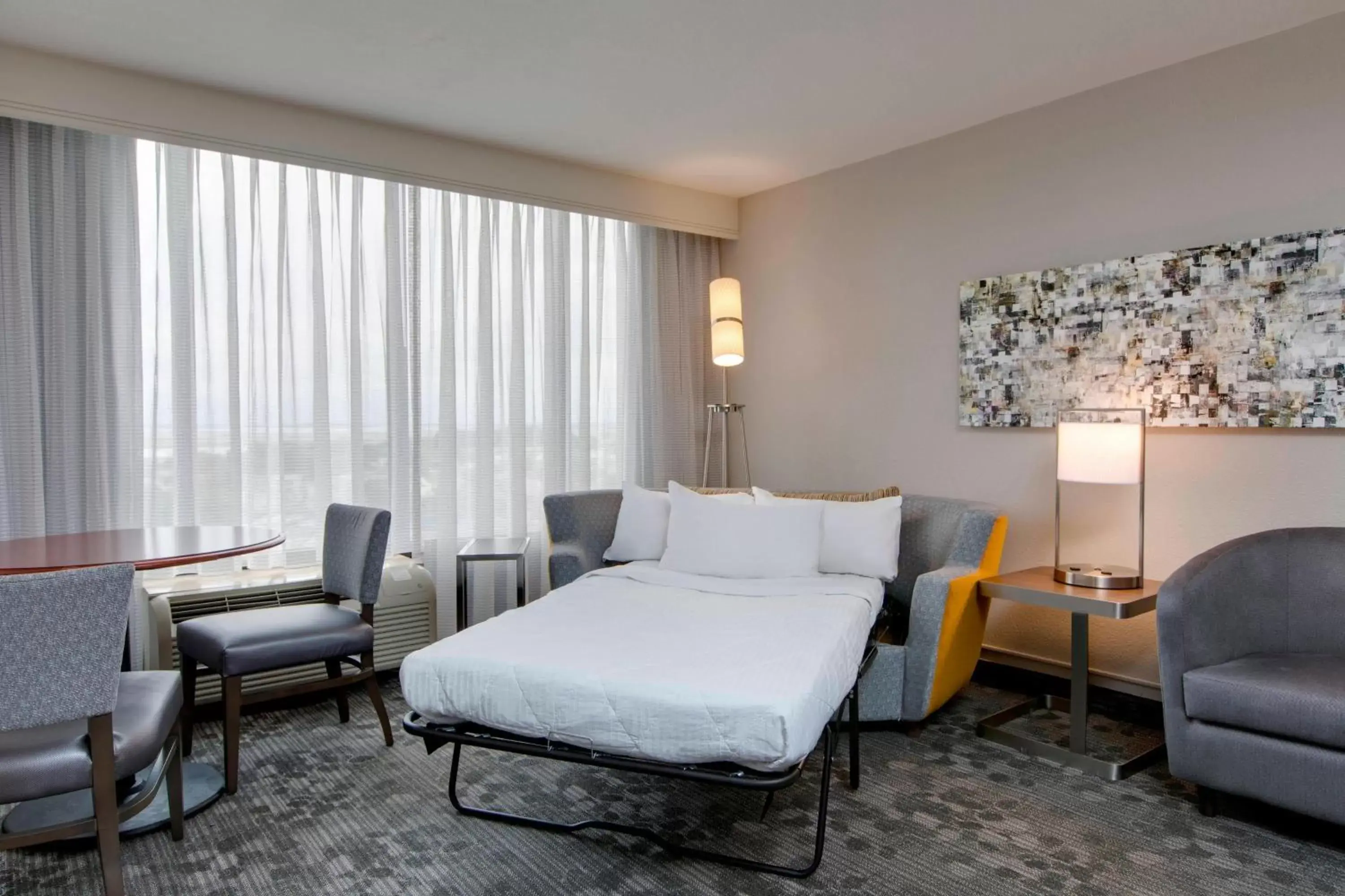 Photo of the whole room, Bed in Courtyard by Marriott Boston Logan Airport