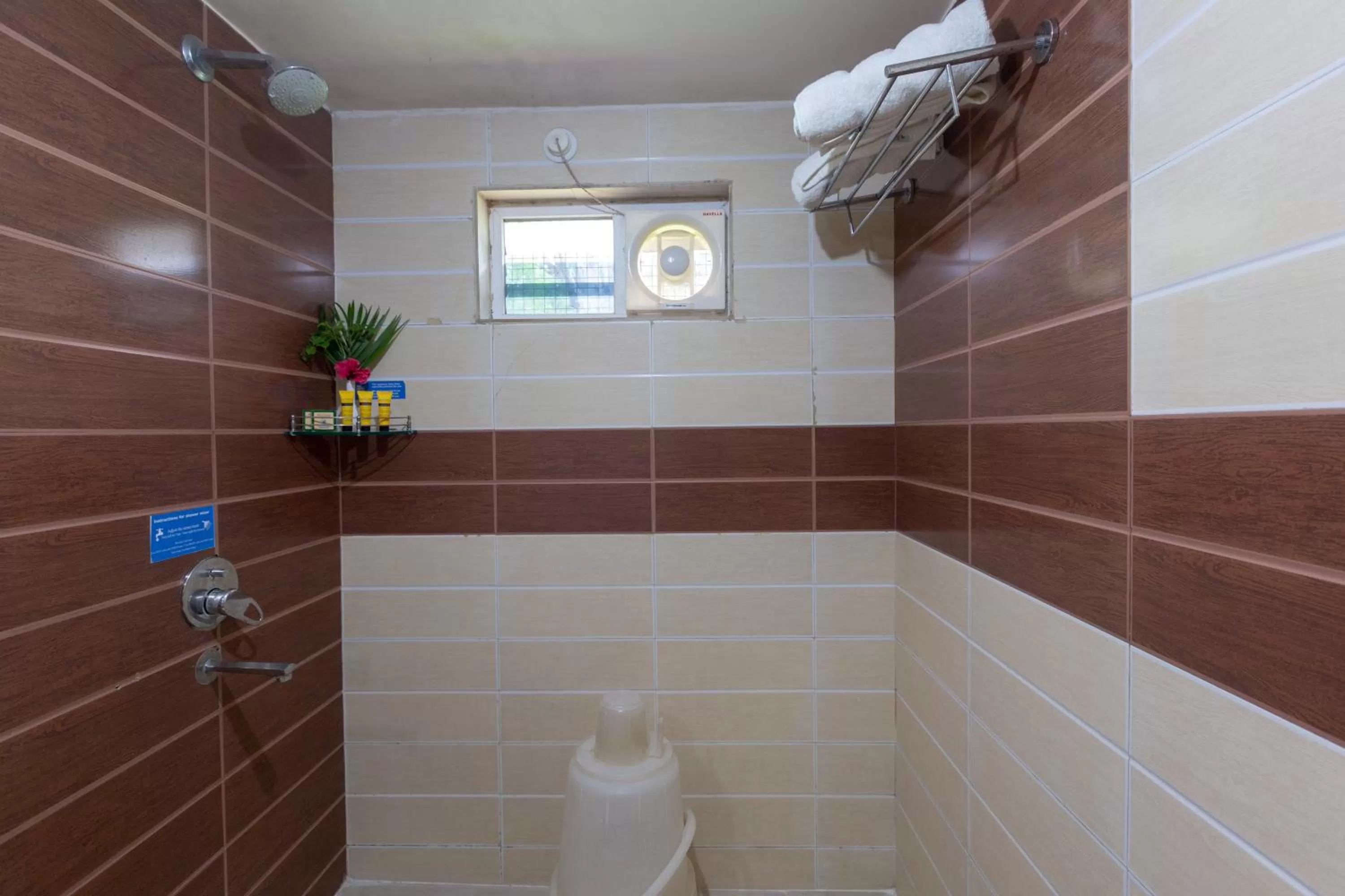 KSTDC Hotel Mayura Bhuvaneshwari Kamalapur