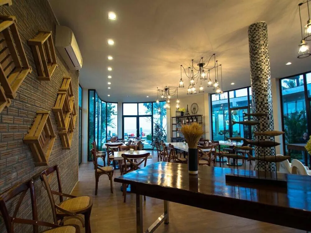 Restaurant/places to eat in L'air Du Pran