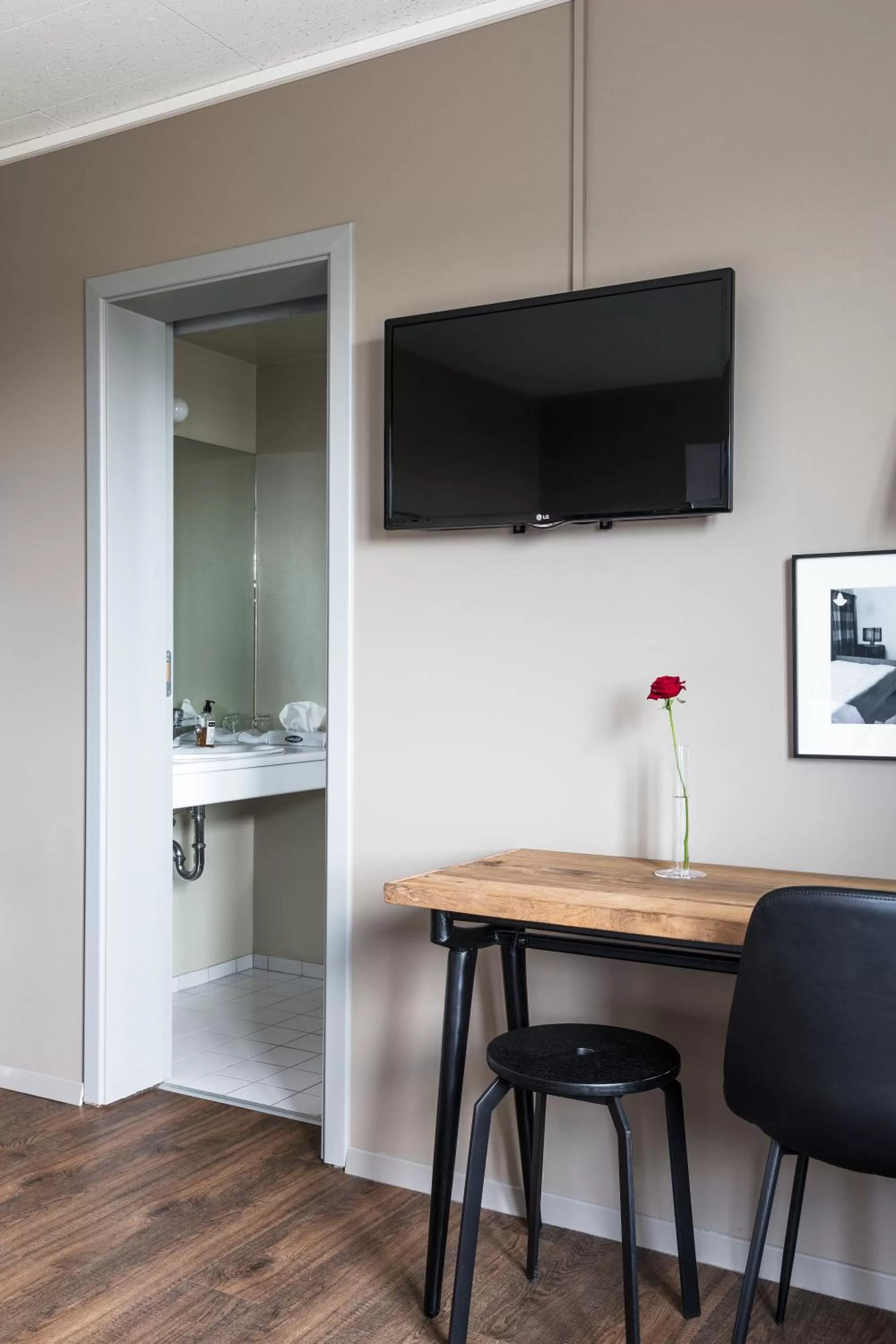 Bedroom in Hotel Höfn