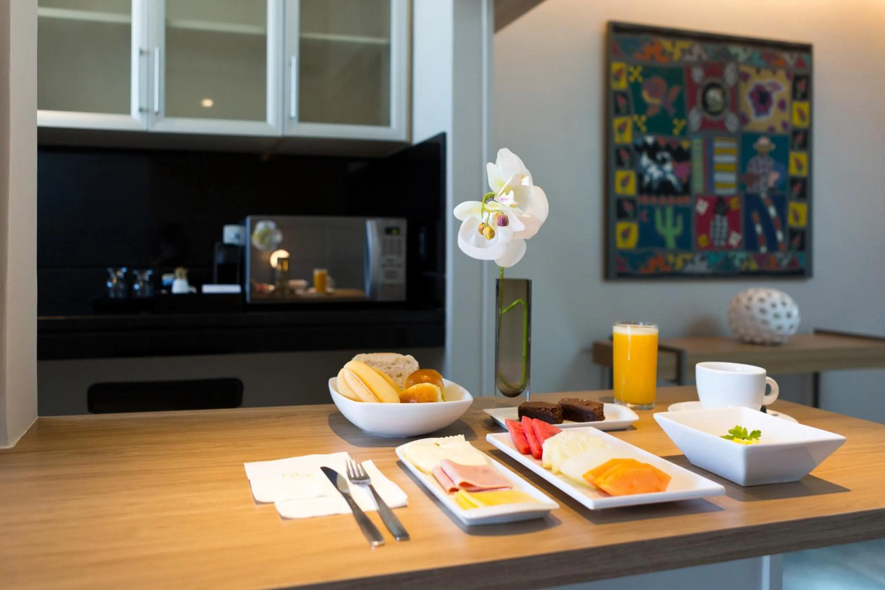 Dining area in Ritz Leblon
