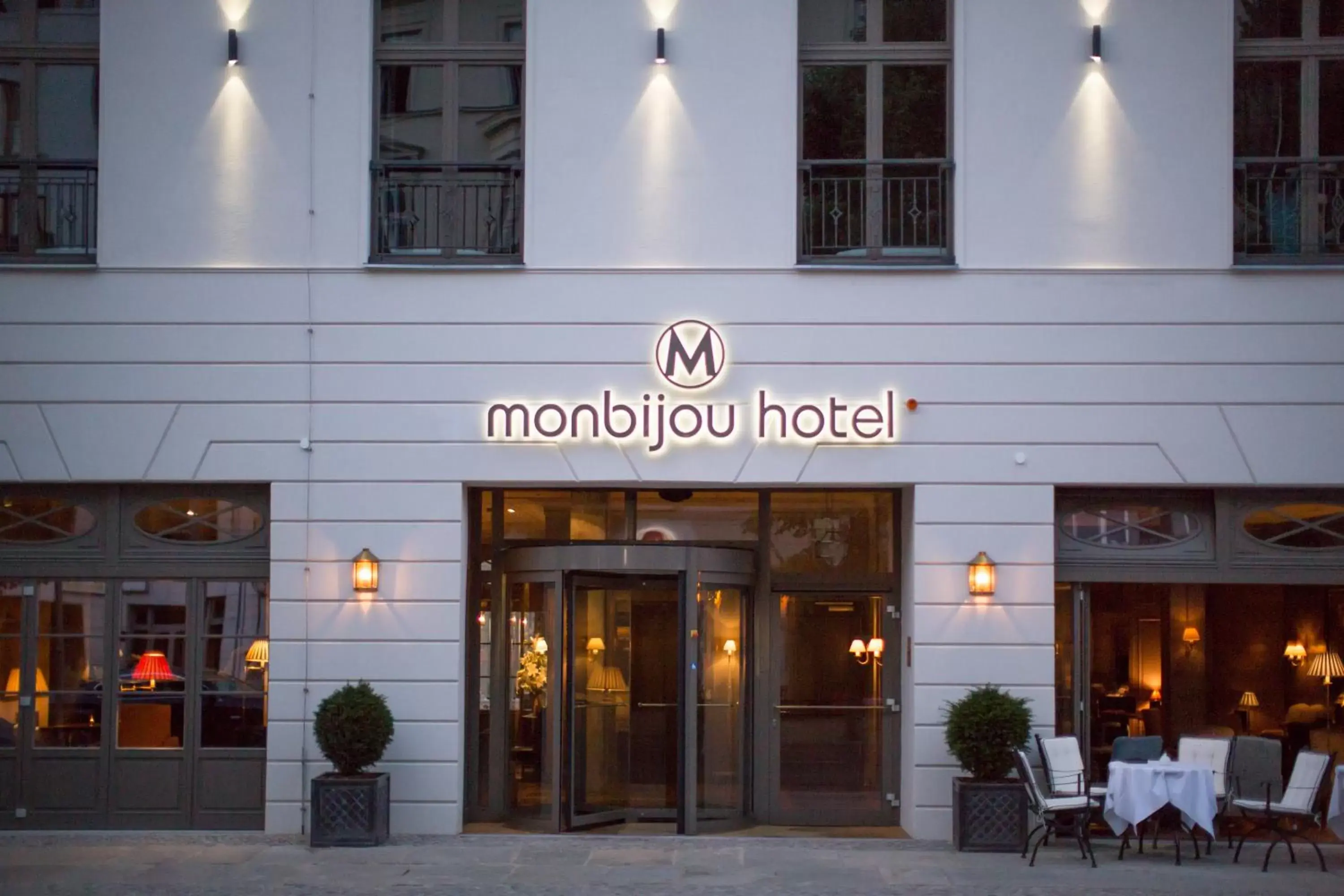 Facade/entrance in Monbijou Hotel