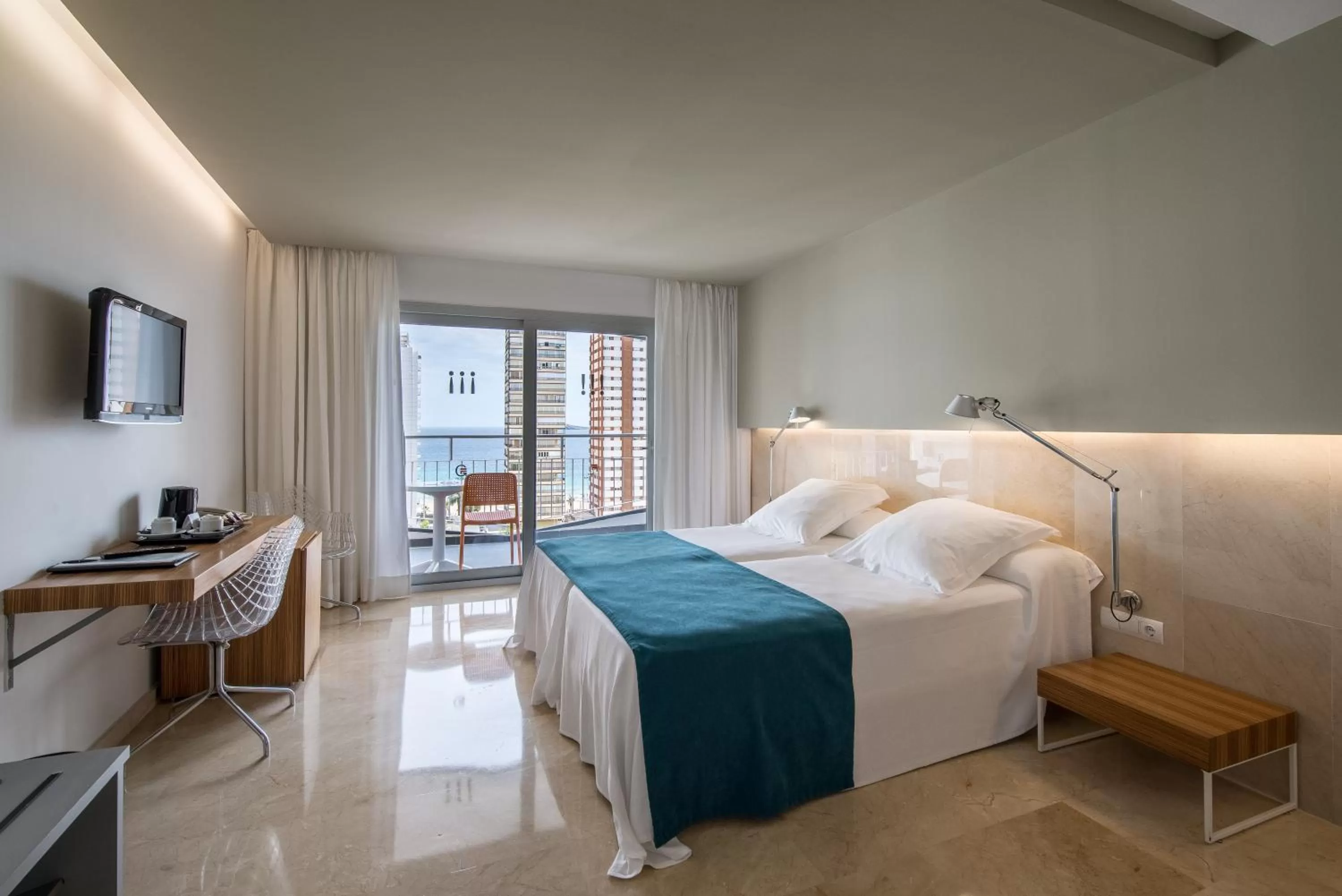 Balcony/Terrace, Bed in Climia Belroy 4 Sup